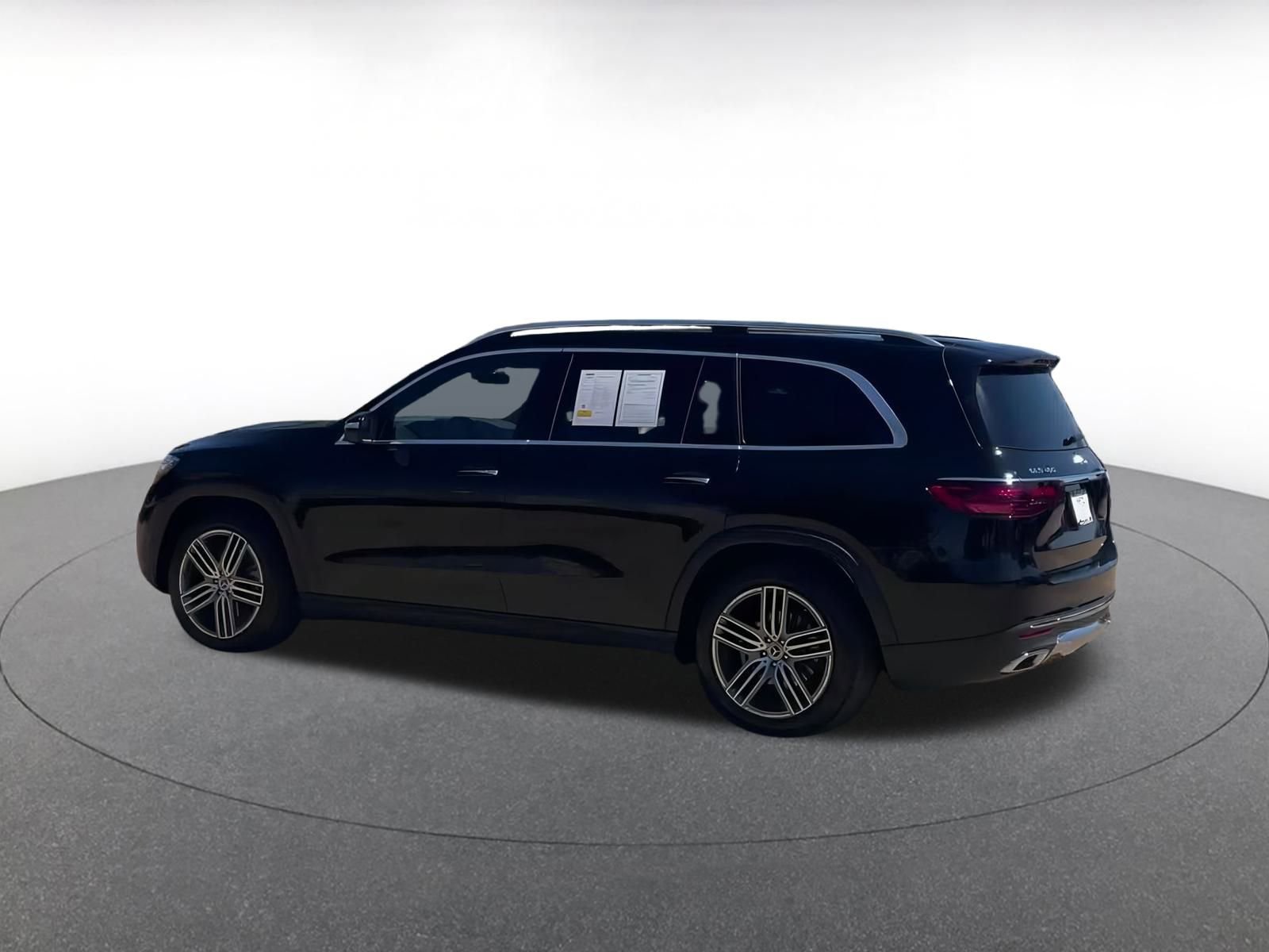 Thumbnail: 2024 Mercedes-Benz GLS - 10