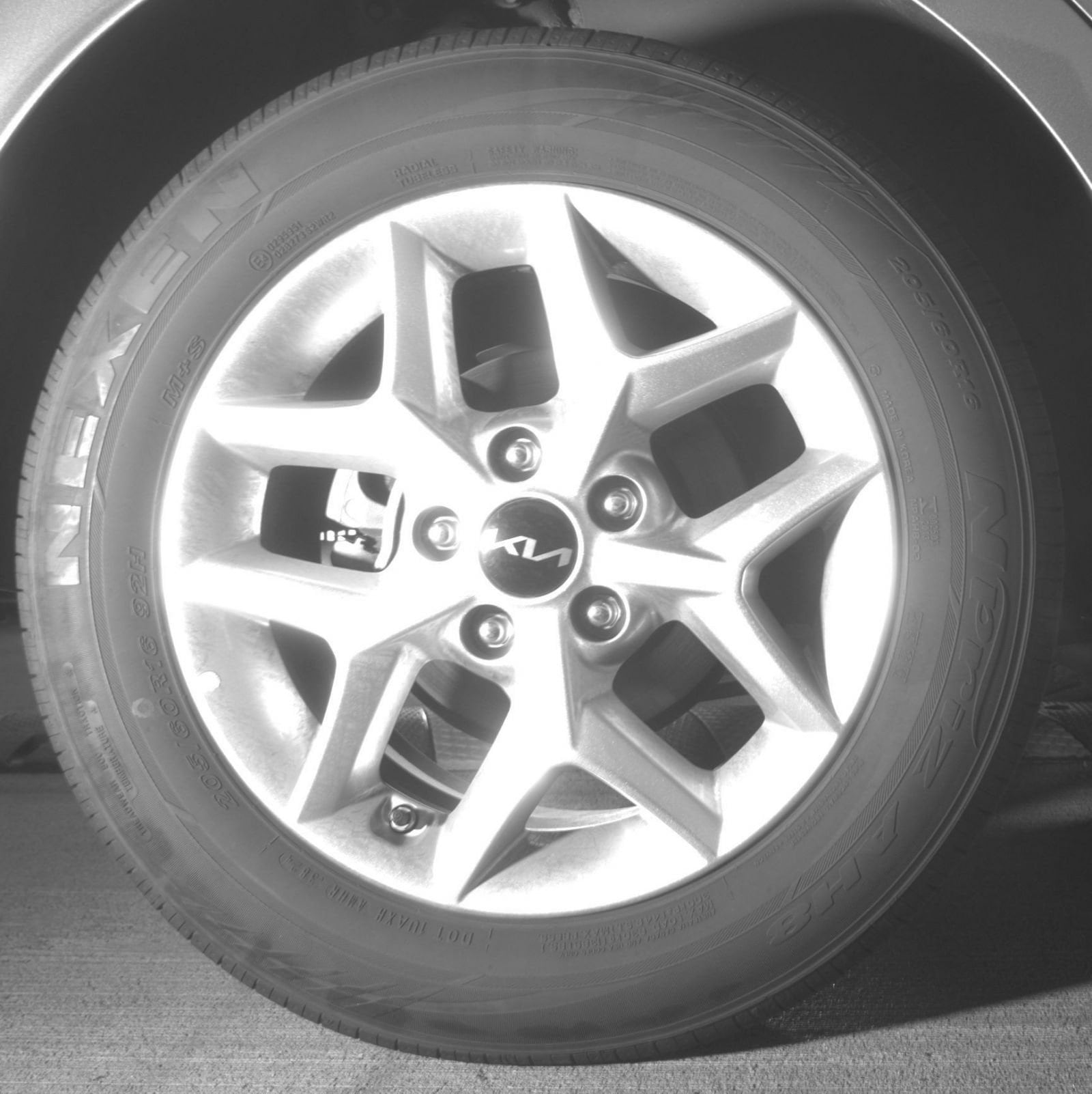 2025 Kia Soul LX - Photo 14