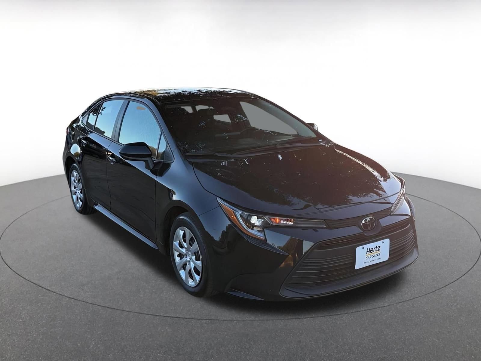 Thumbnail: 2025 Toyota Corolla - 1