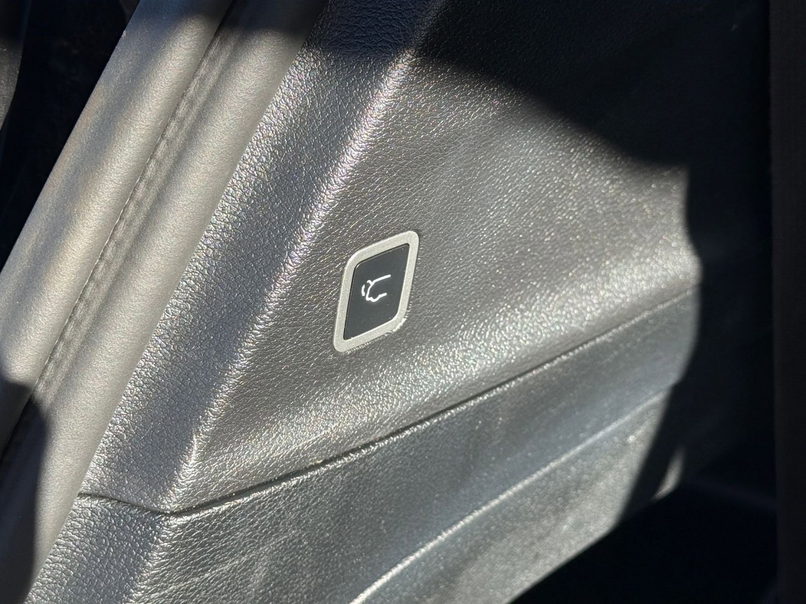 Thumbnail: 2025 Chrysler Pacifica - 25