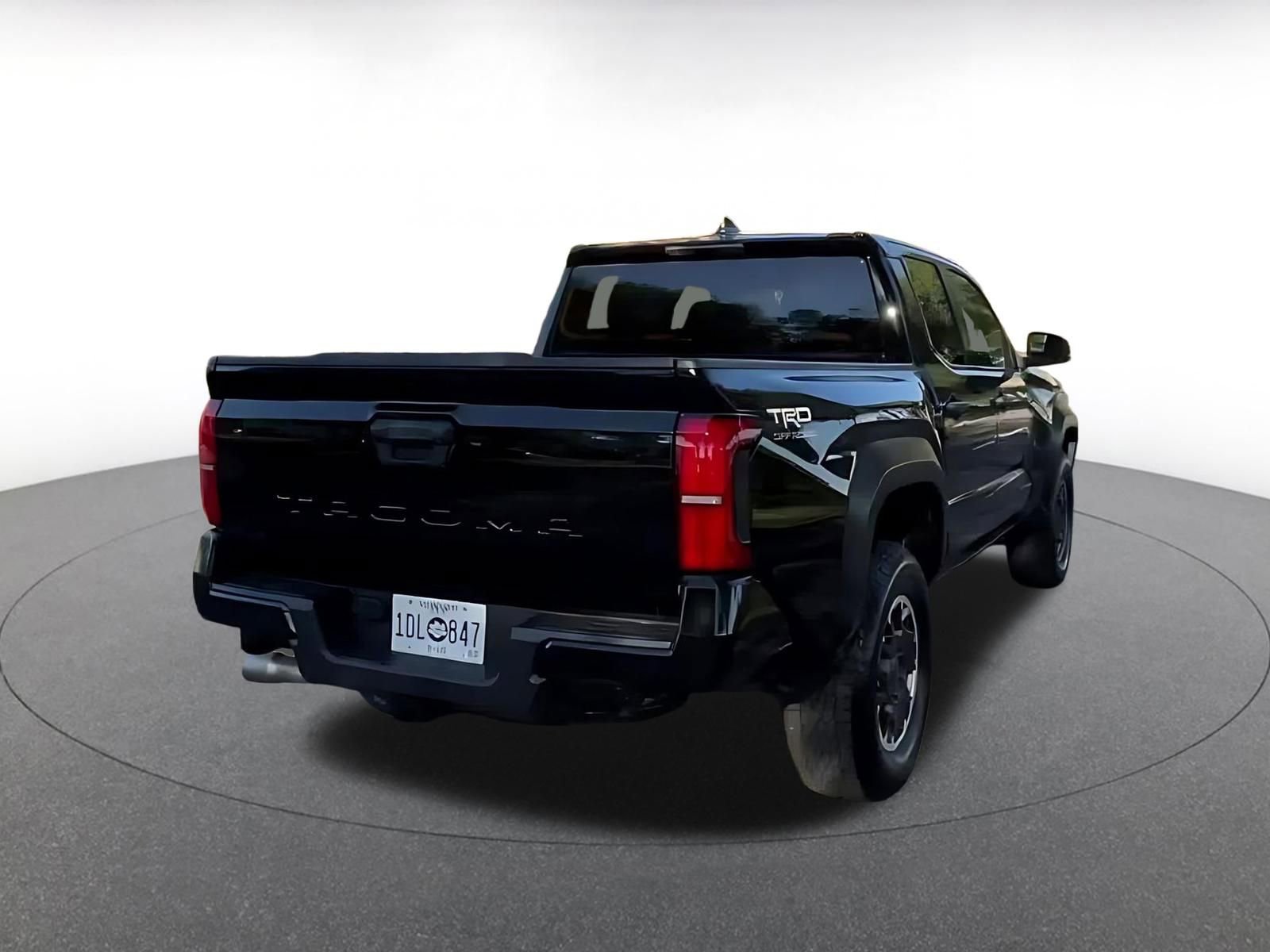 Thumbnail: 2024 Toyota Tacoma - 14