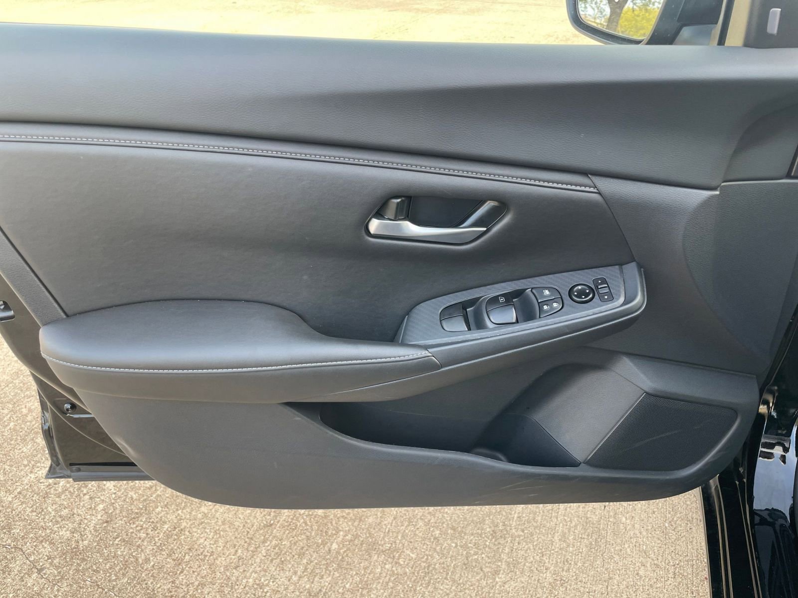 Thumbnail: 2025 Nissan Sentra - 18