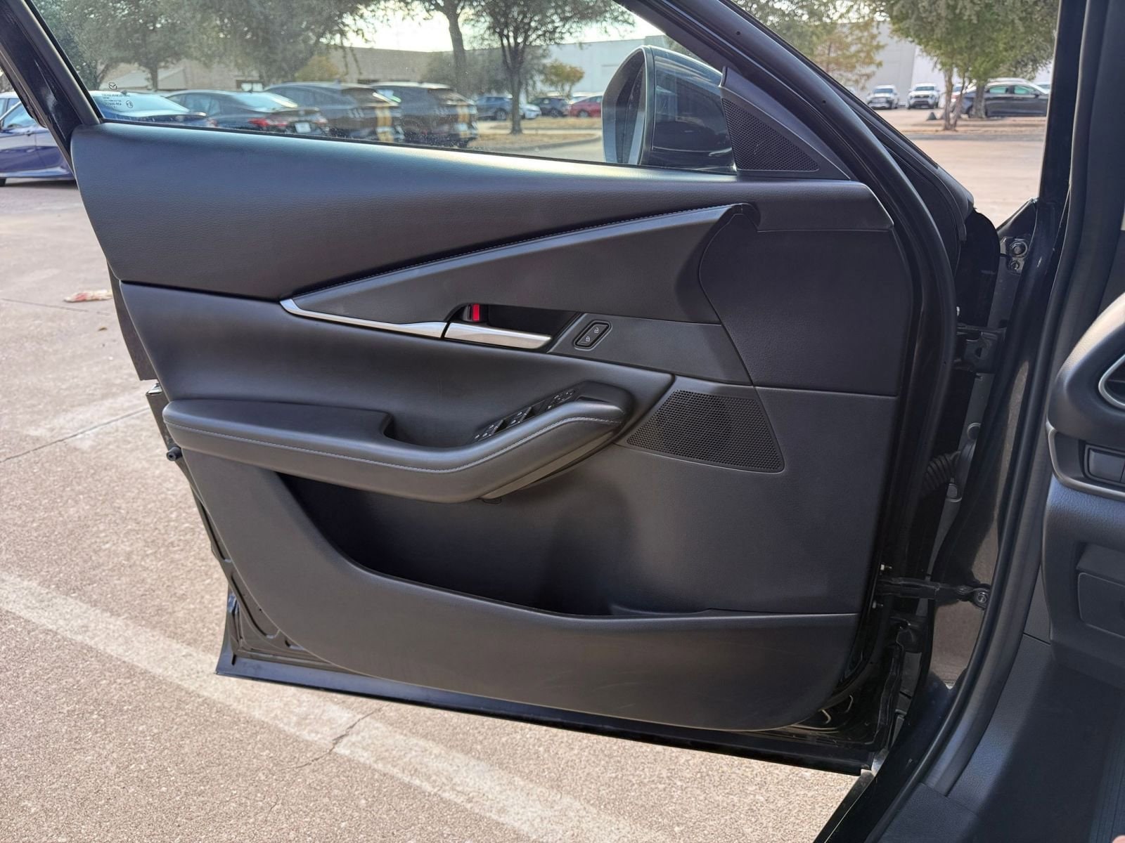 Thumbnail: 2025 Mazda CX-30 - 20