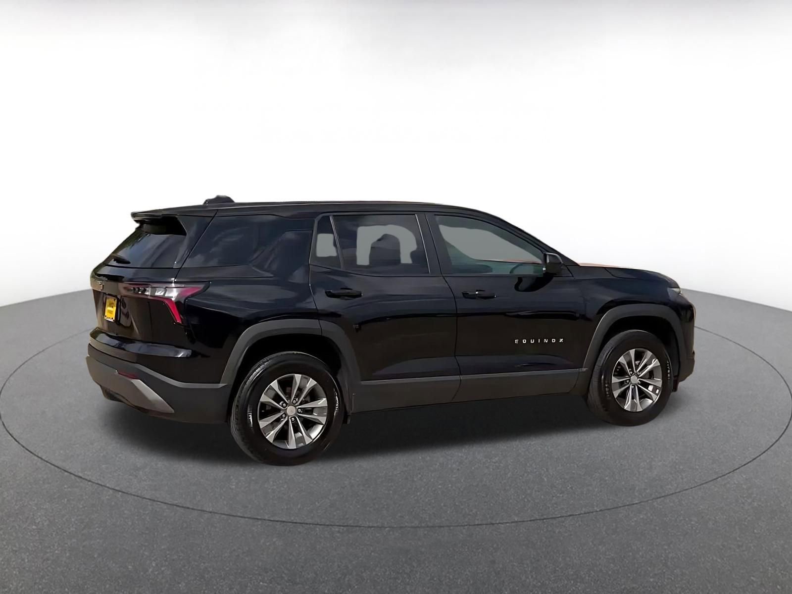 Thumbnail: 2025 Chevrolet Equinox - 15