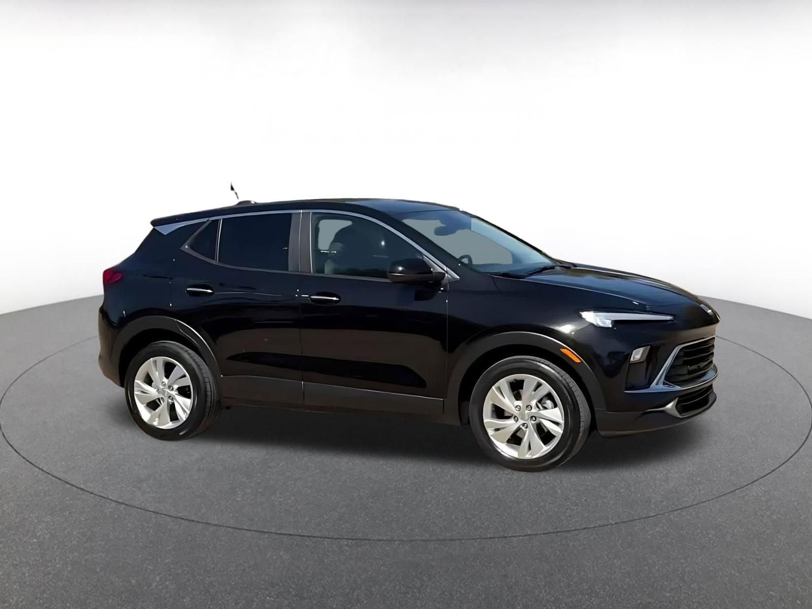 Thumbnail: 2025 Buick Encore GX - 2