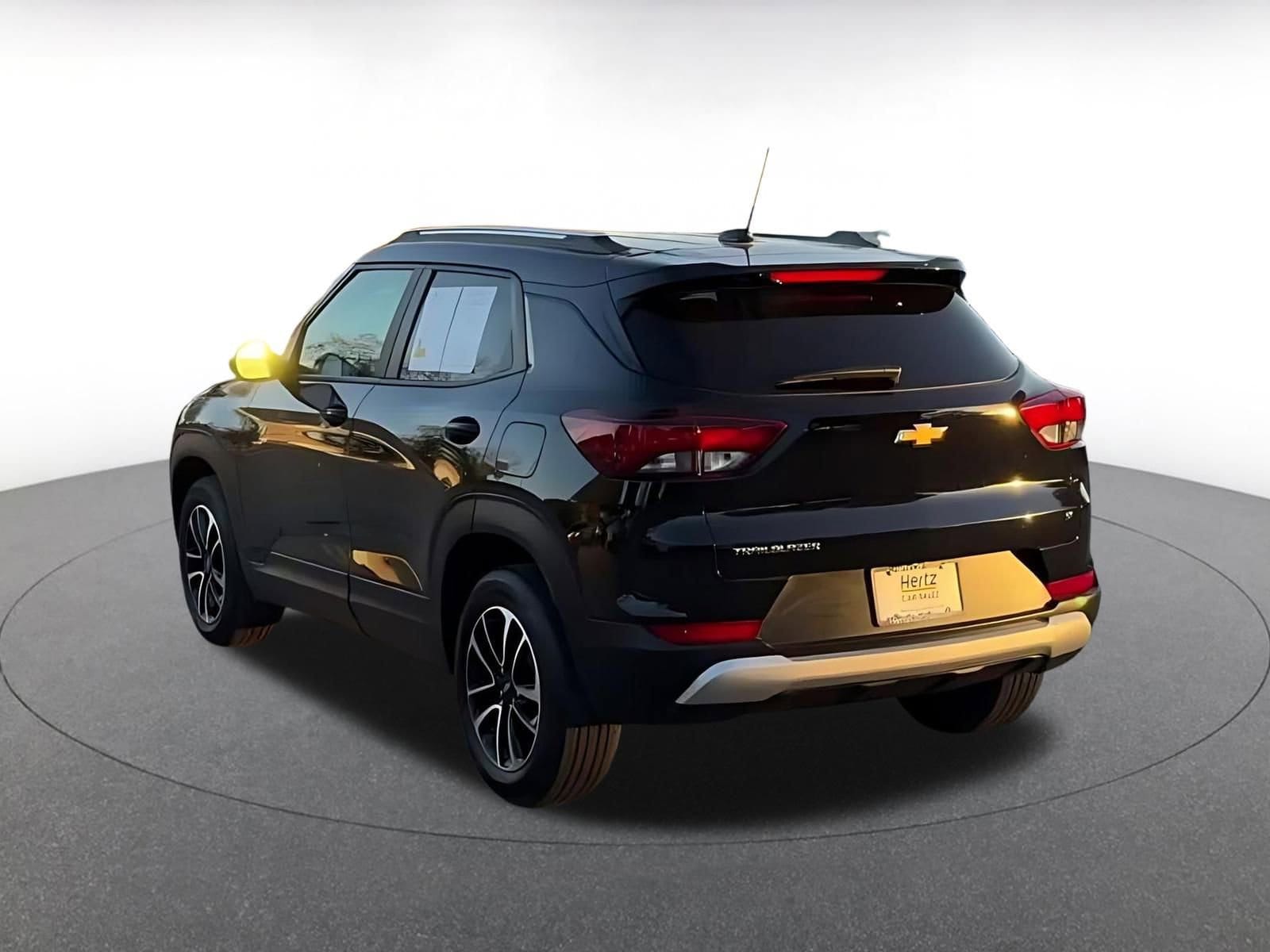 Thumbnail: 2025 Chevrolet TrailBlazer - 11