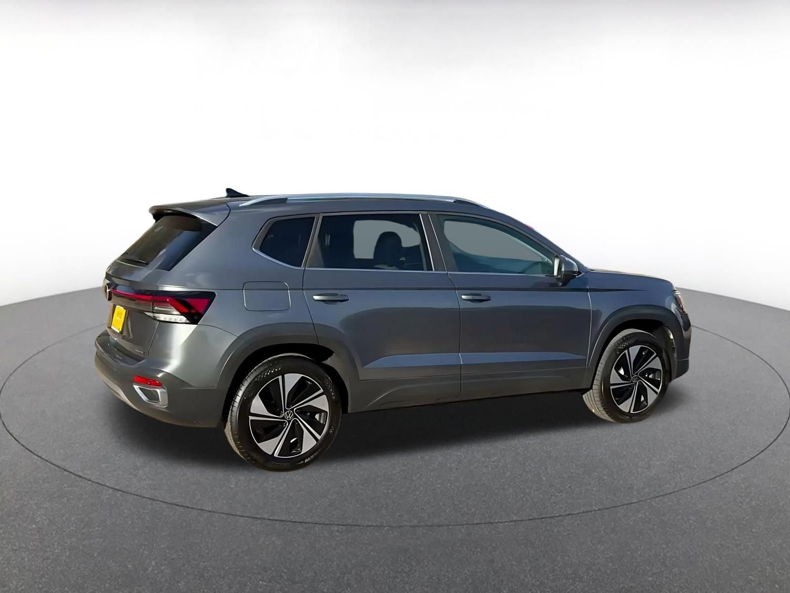 Thumbnail: 2026 Volkswagen Taos - 13