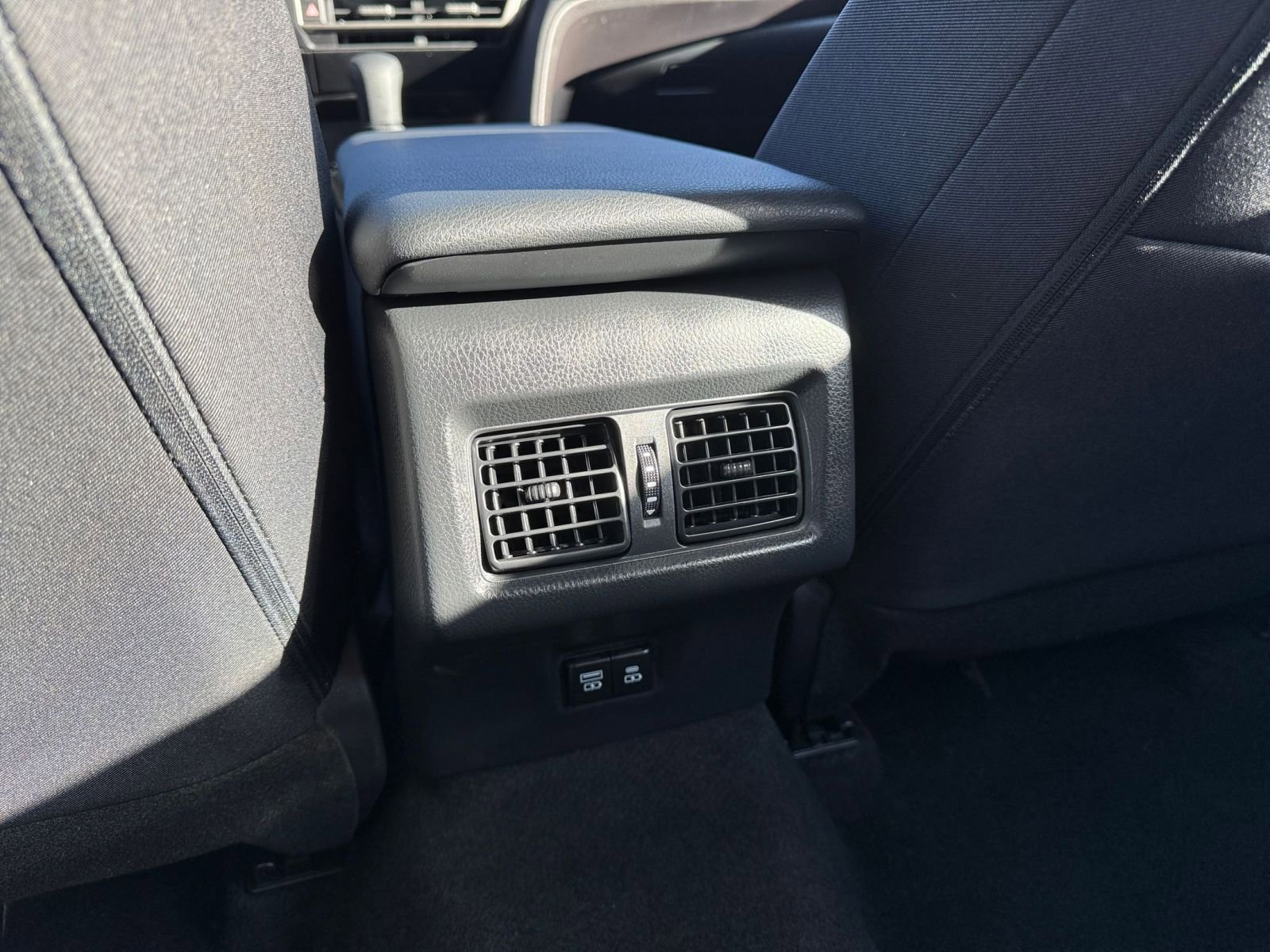 Thumbnail: 2025 Toyota Camry - 24