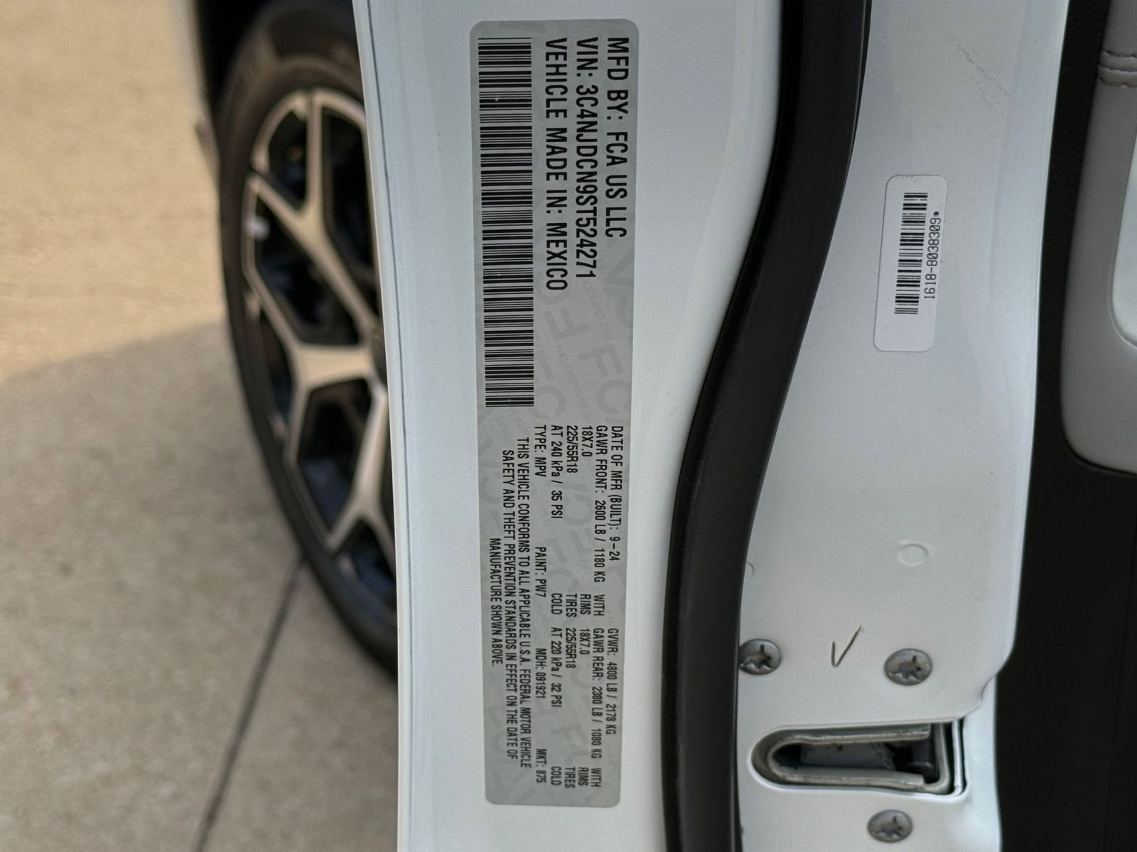 Thumbnail: 2025 Jeep Compass - 29