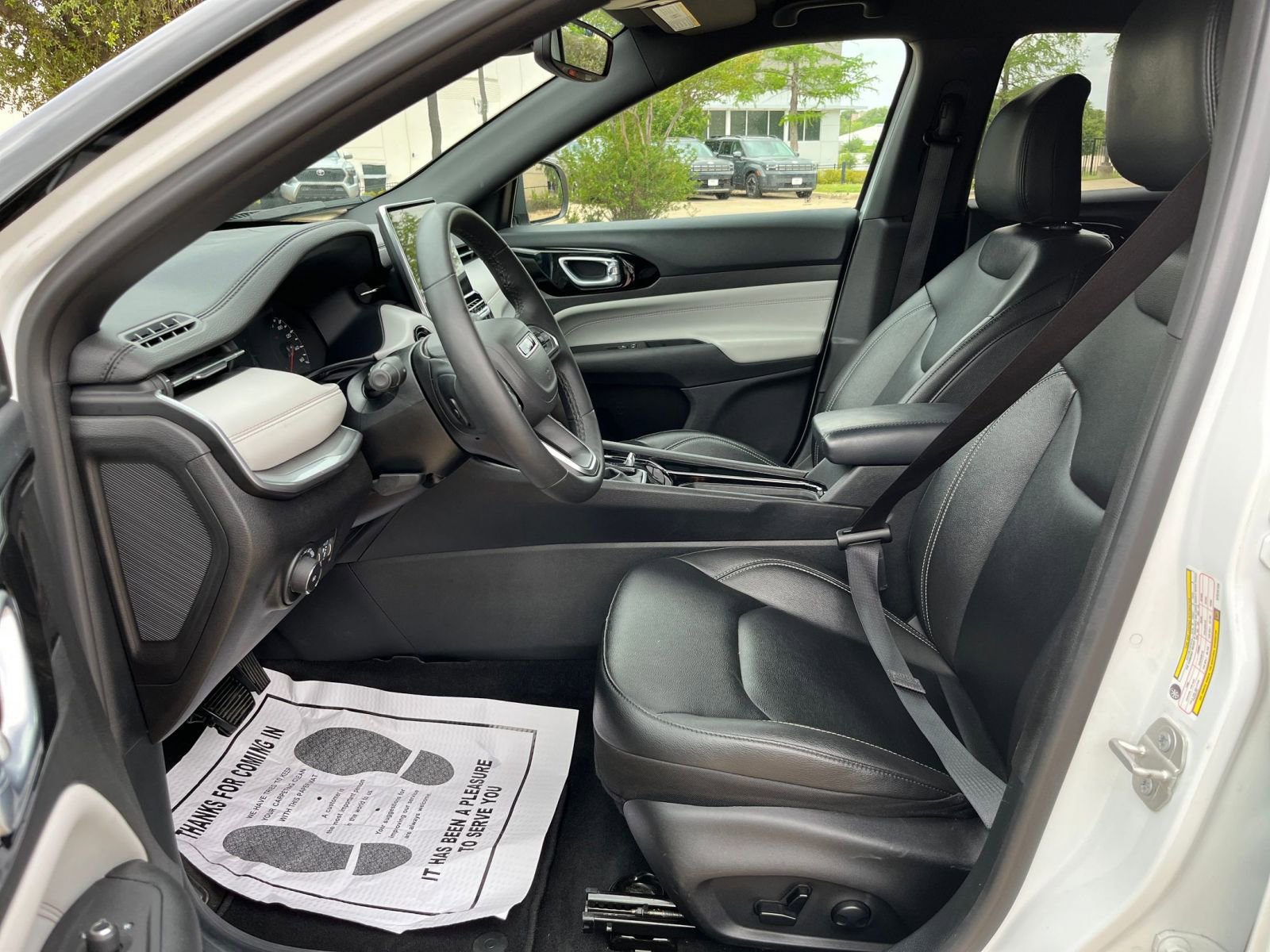 Thumbnail: 2025 Jeep Compass - 30