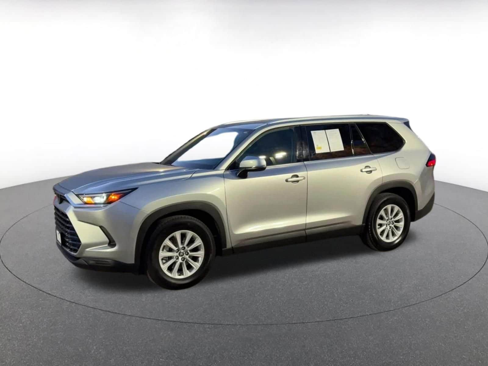 Thumbnail: 2025 Toyota Grand Highlander - 8