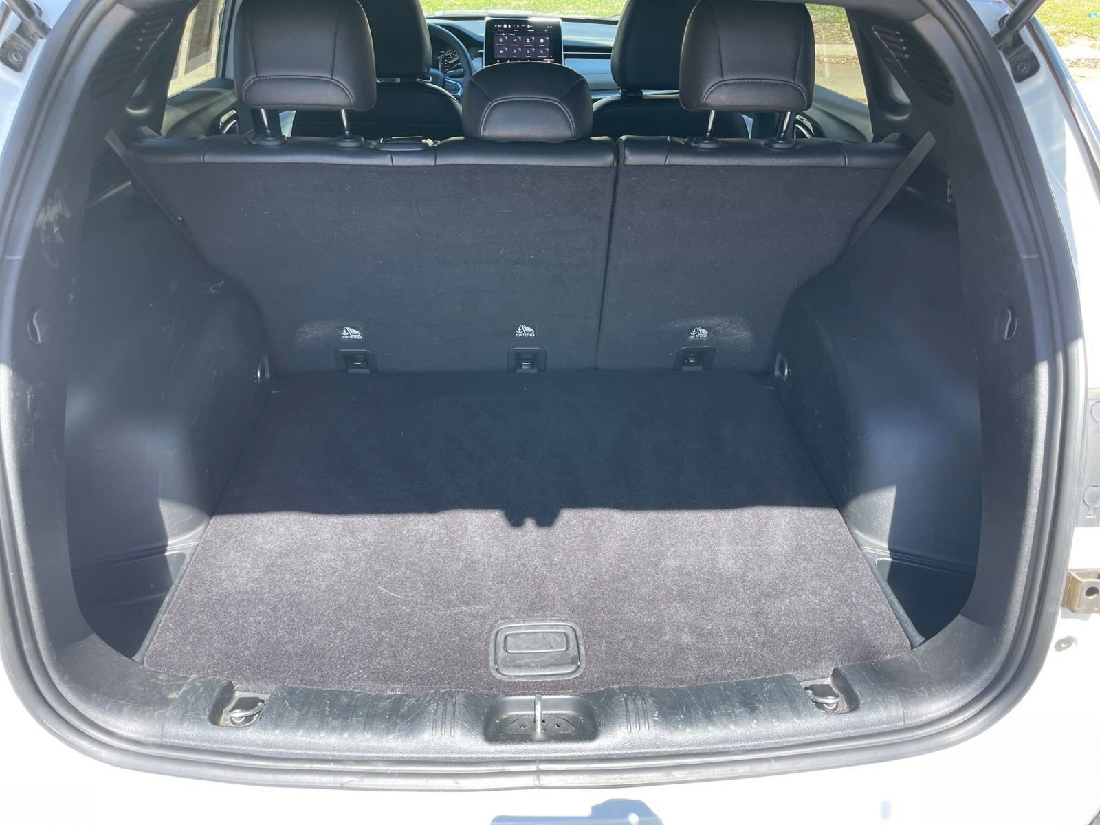 Thumbnail: 2025 Toyota Corolla - 34