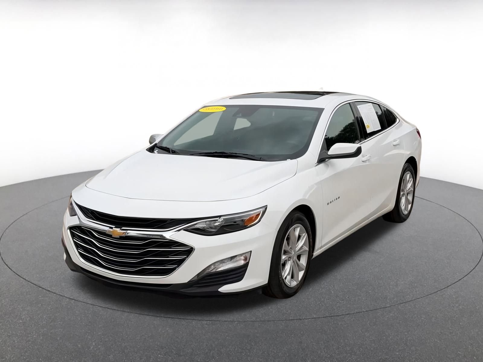 Thumbnail: 2024 Chevrolet Malibu - 7