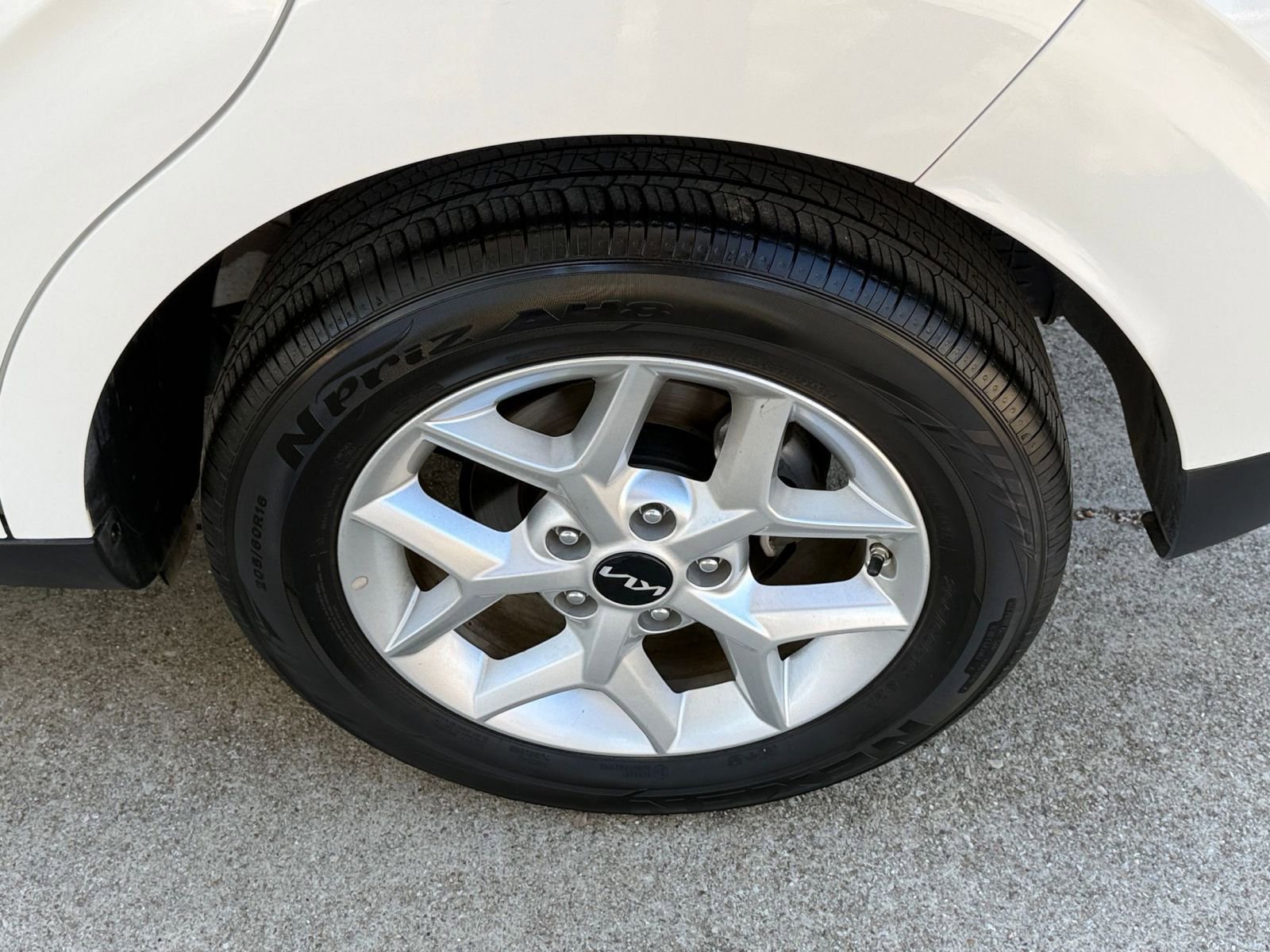 Thumbnail: 2025 Kia Soul - 30