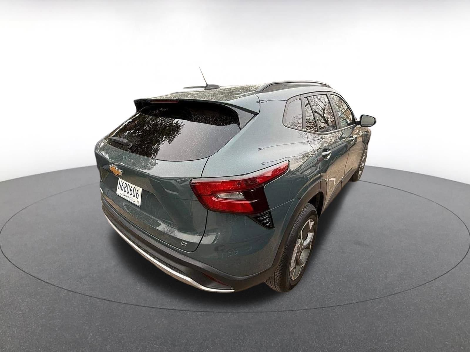 Thumbnail: 2025 Chevrolet Trax - 5