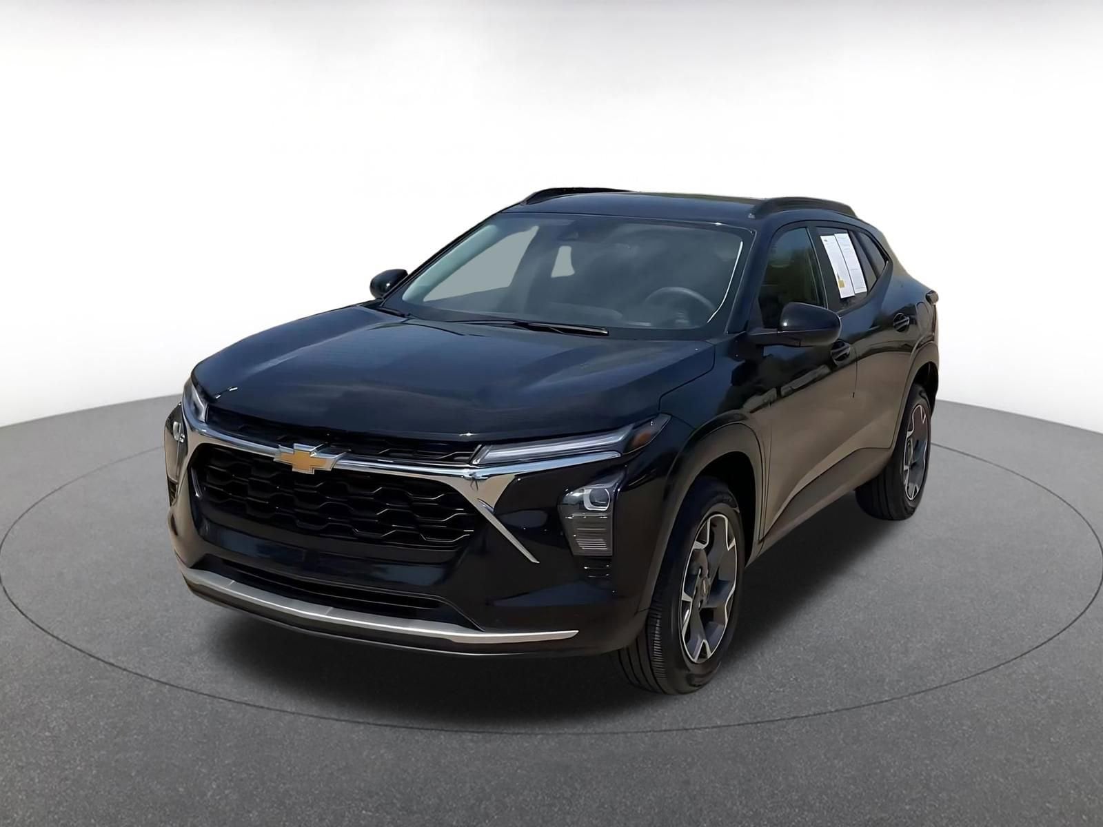 Thumbnail: 2025 Chevrolet Trax - 7