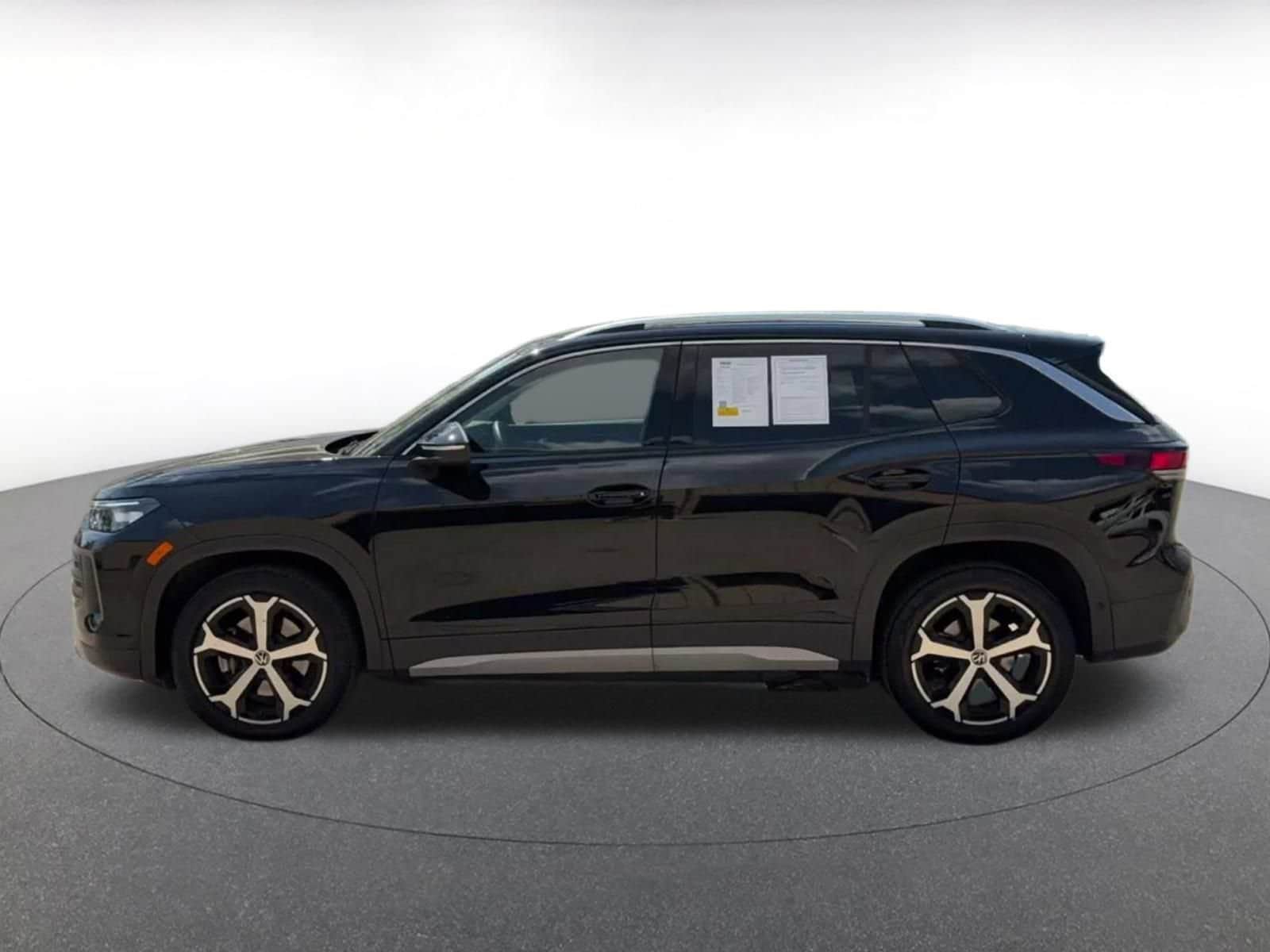 Thumbnail: 2026 Volkswagen Tiguan - 8