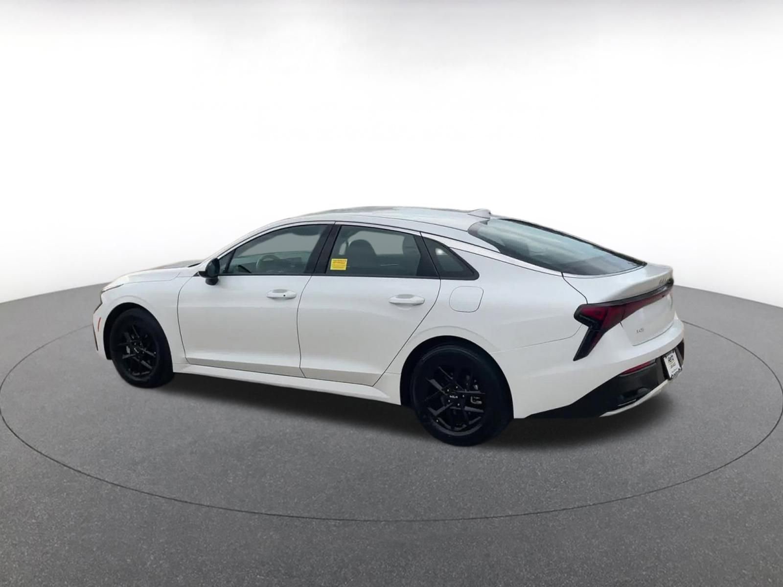 Thumbnail: 2025 Kia K5 - 11