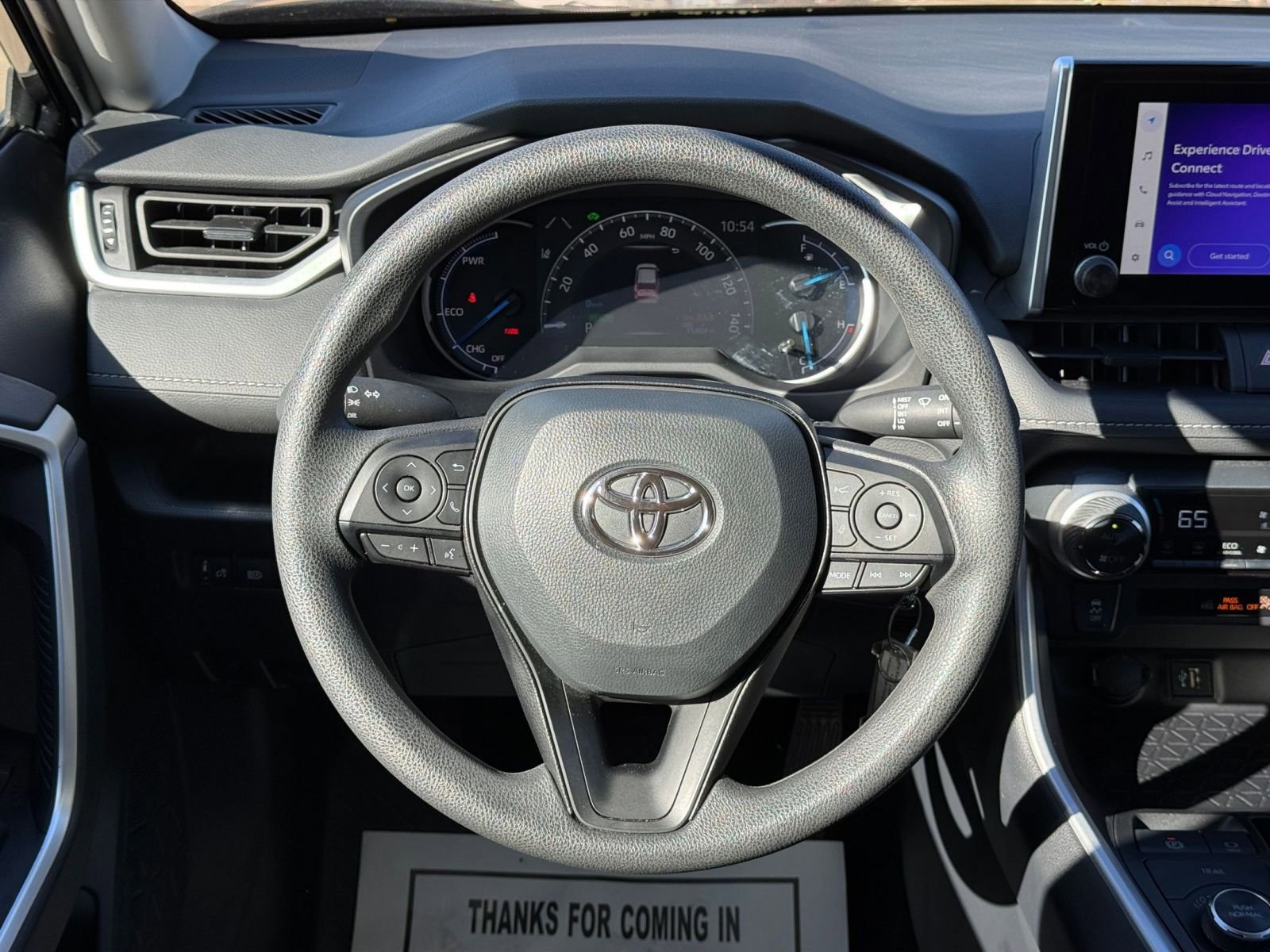 Thumbnail: 2025 Toyota RAV4 - 28