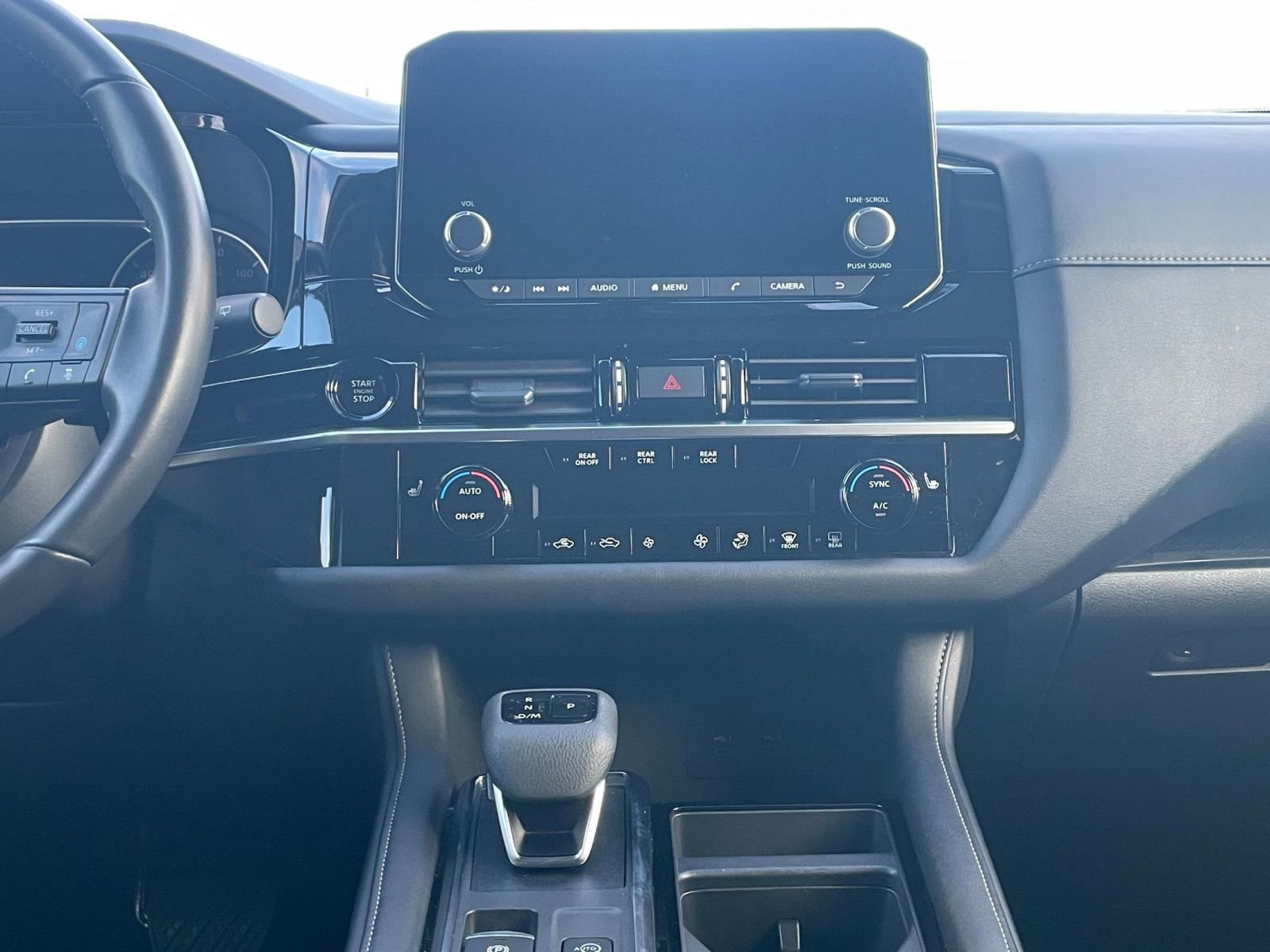 Thumbnail: 2025 Nissan Pathfinder - 17