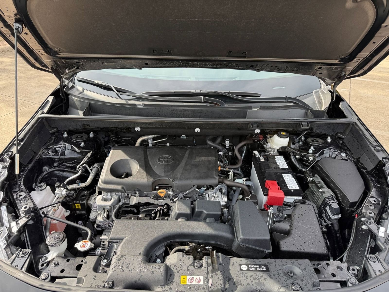 Thumbnail: 2025 Toyota RAV4 - 34