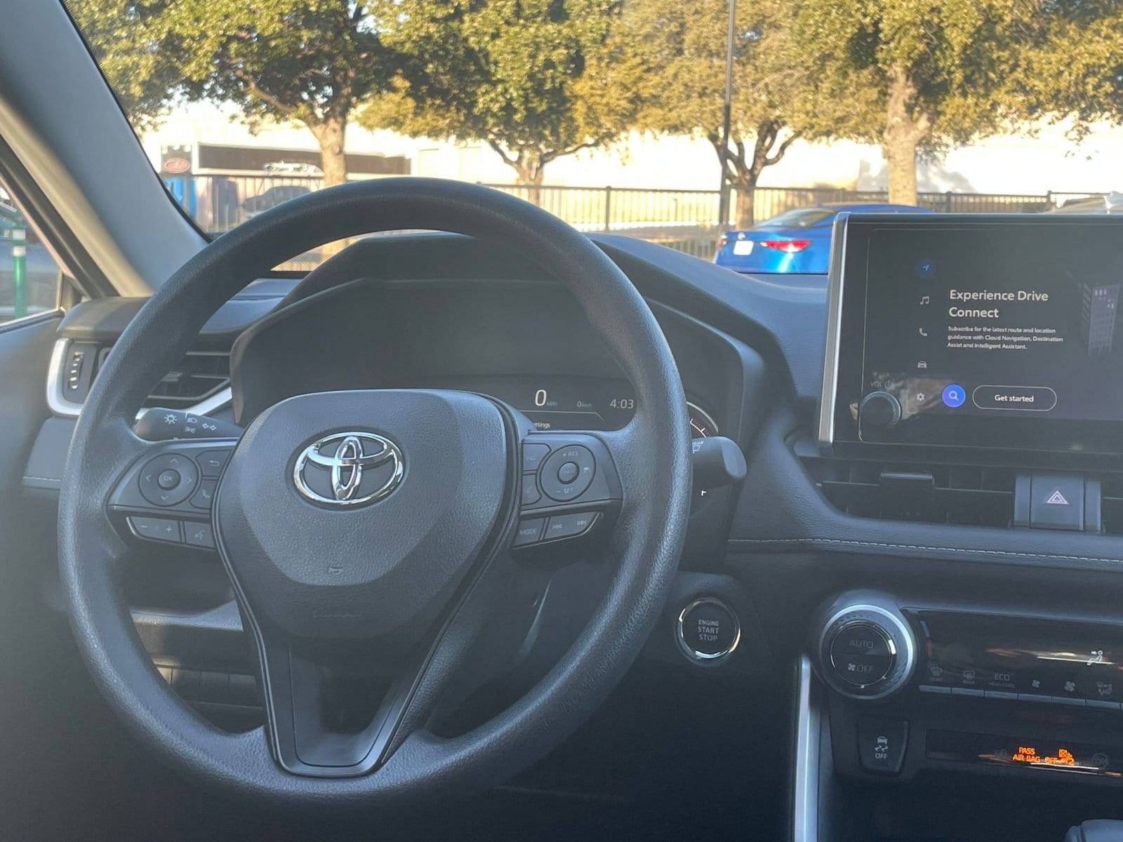 Thumbnail: 2025 Toyota RAV4 - 35