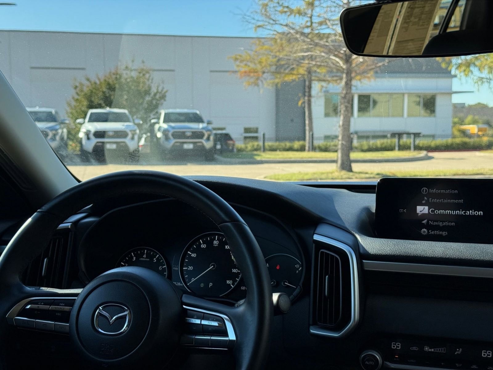 Thumbnail: 2025 Mazda CX-50 - 34