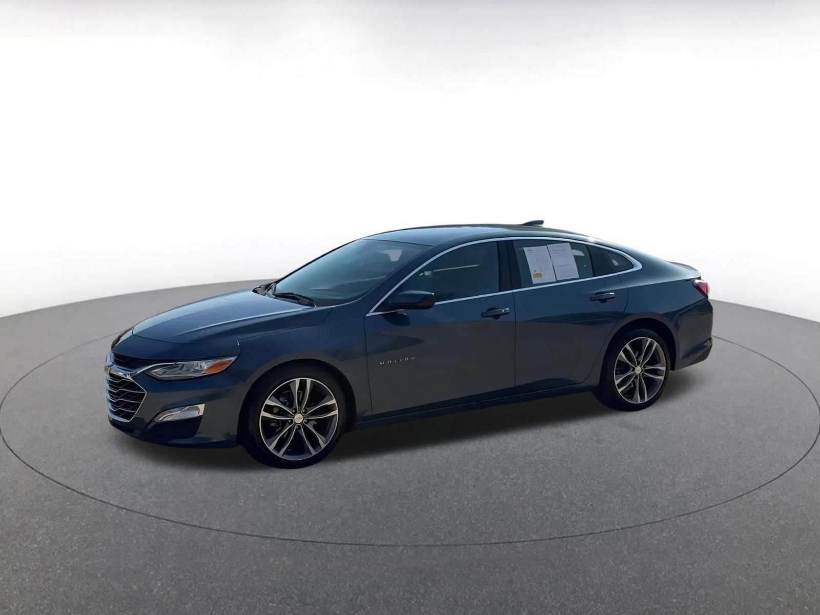 Thumbnail: 2024 Chevrolet Malibu - 8