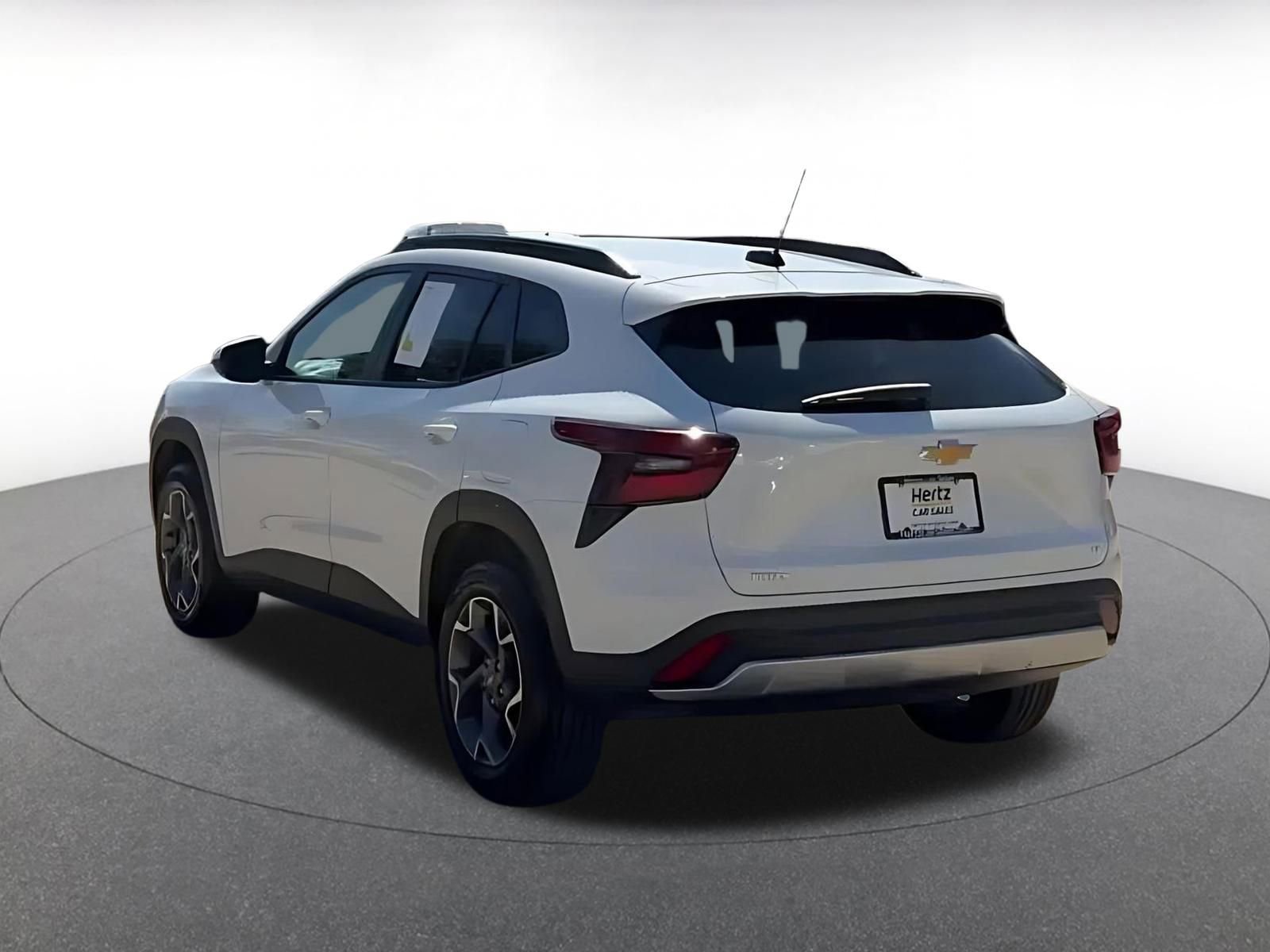 Thumbnail: 2025 Chevrolet Trax - 11