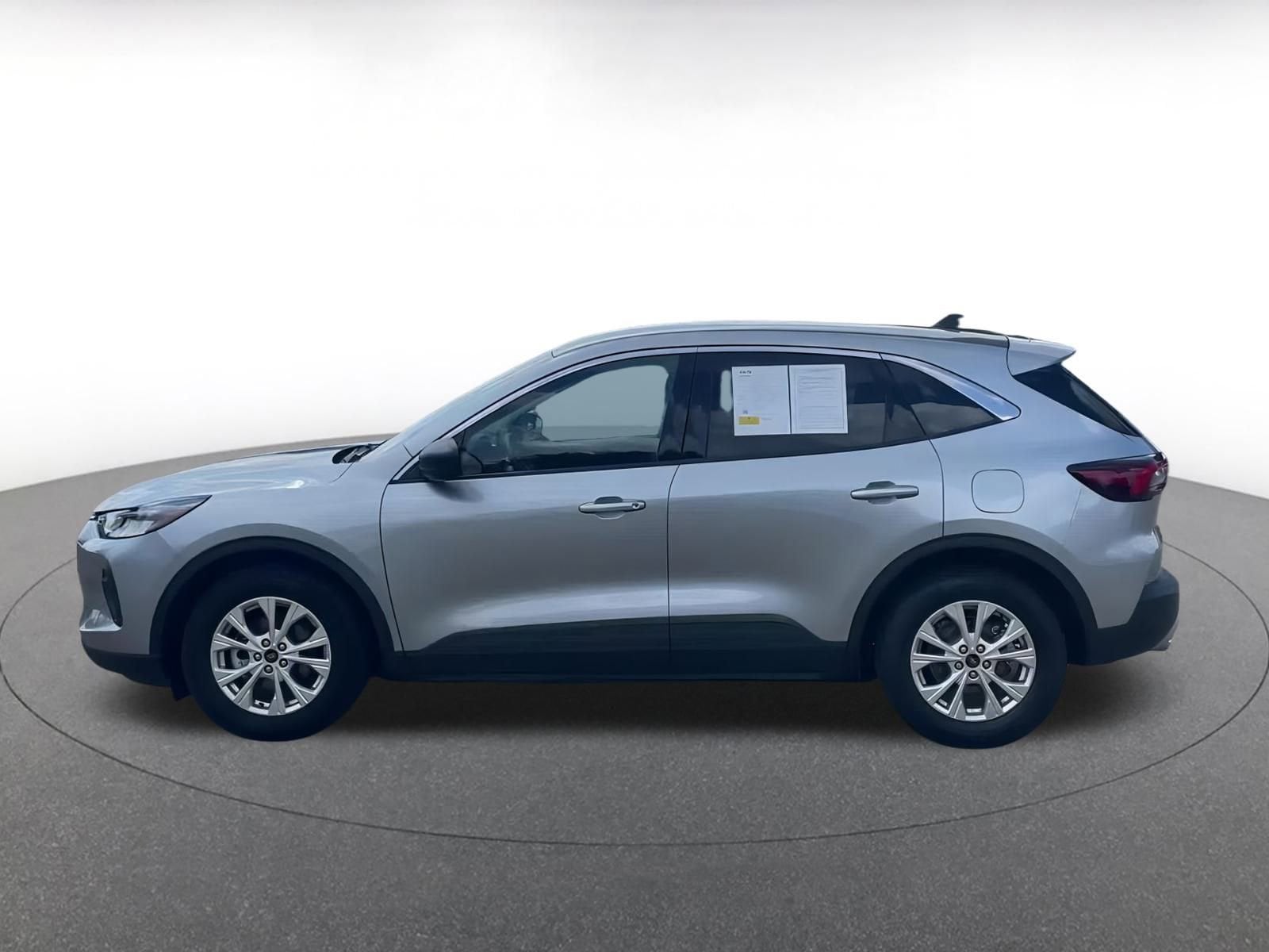 Thumbnail: 2024 Ford Escape - 9