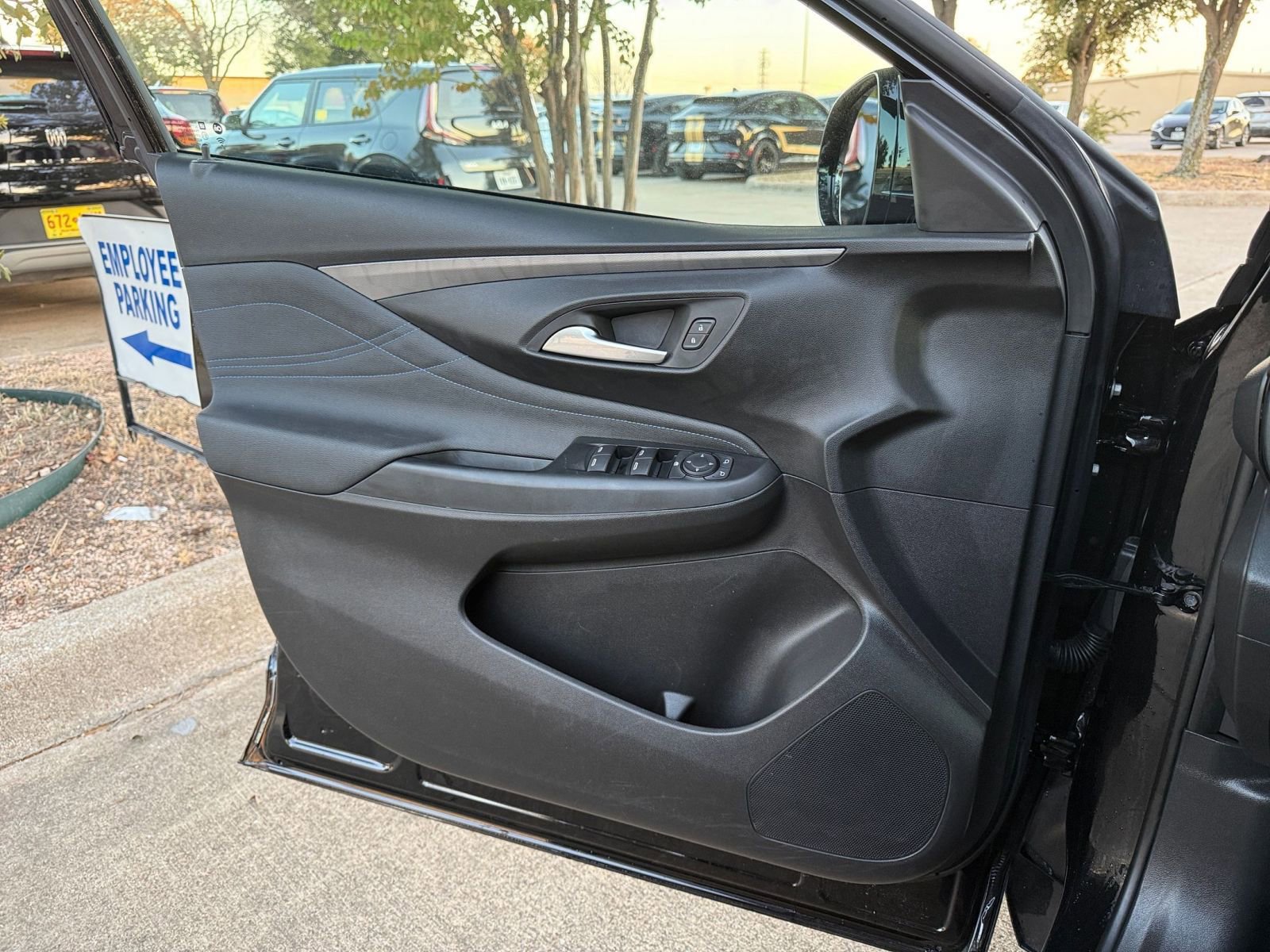 Thumbnail: 2025 Buick Envista - 20