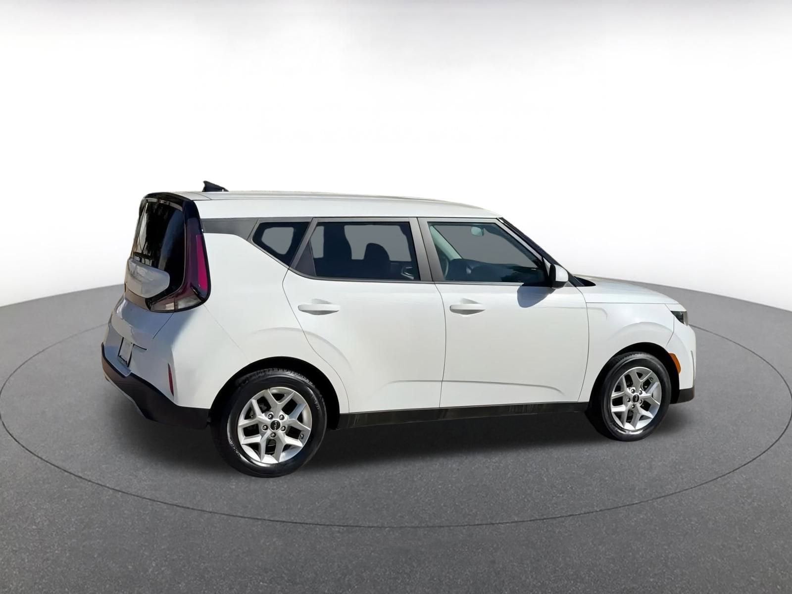 Thumbnail: 2024 Kia Soul - 15