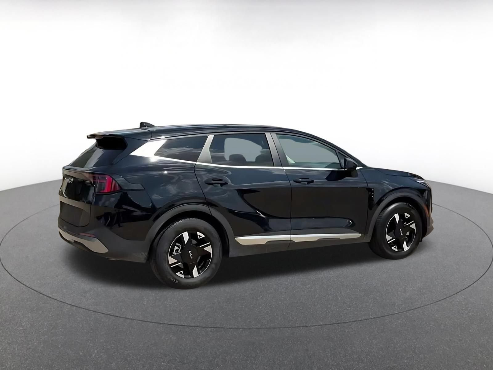 Thumbnail: 2026 Kia Sportage - 14