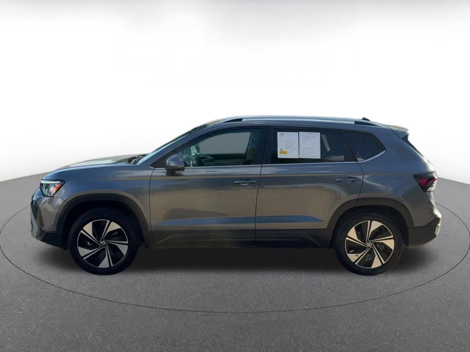 Thumbnail: 2026 Volkswagen Taos - 7