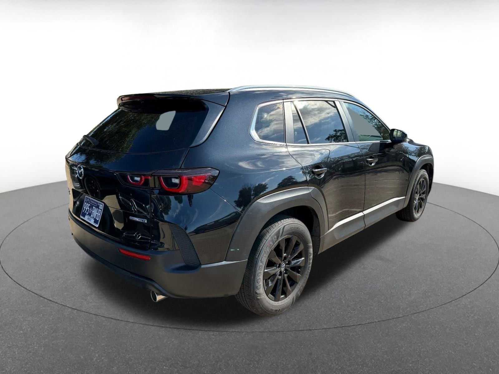 Thumbnail: 2025 Mazda CX-50 - 4