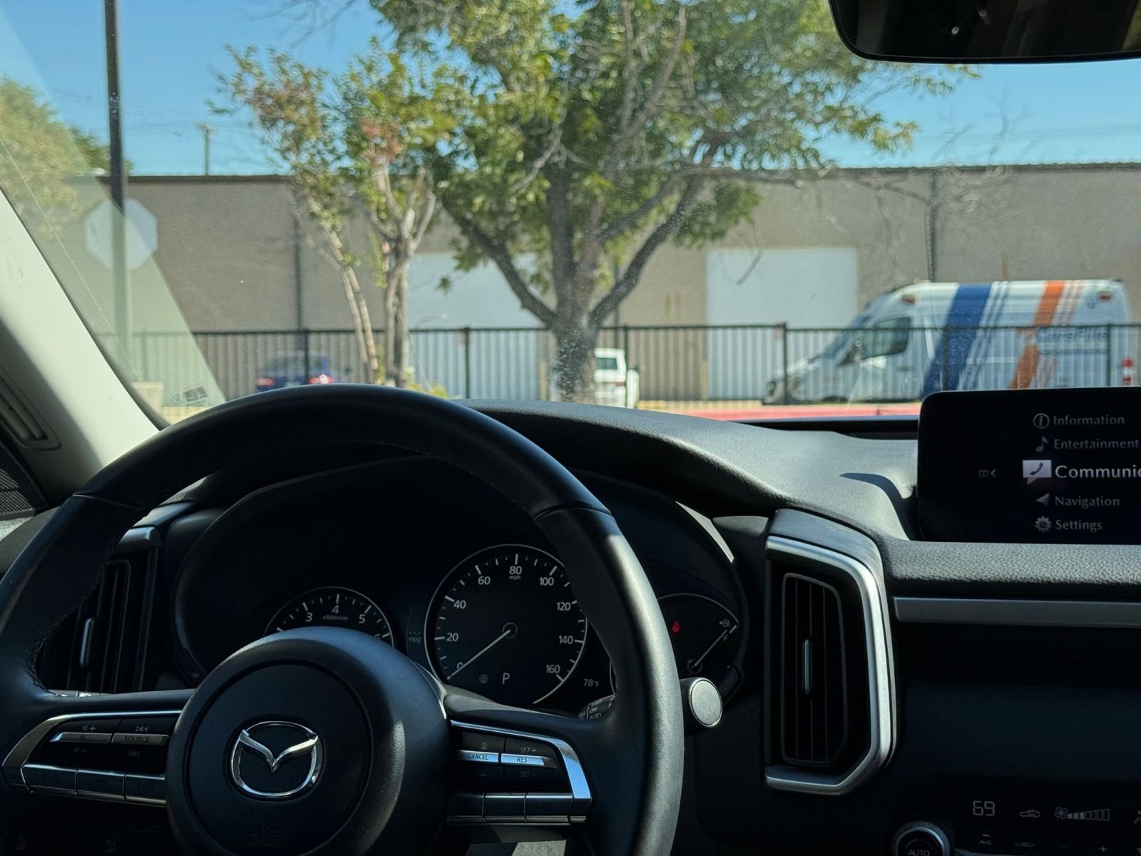 Thumbnail: 2025 Mazda CX-50 - 34