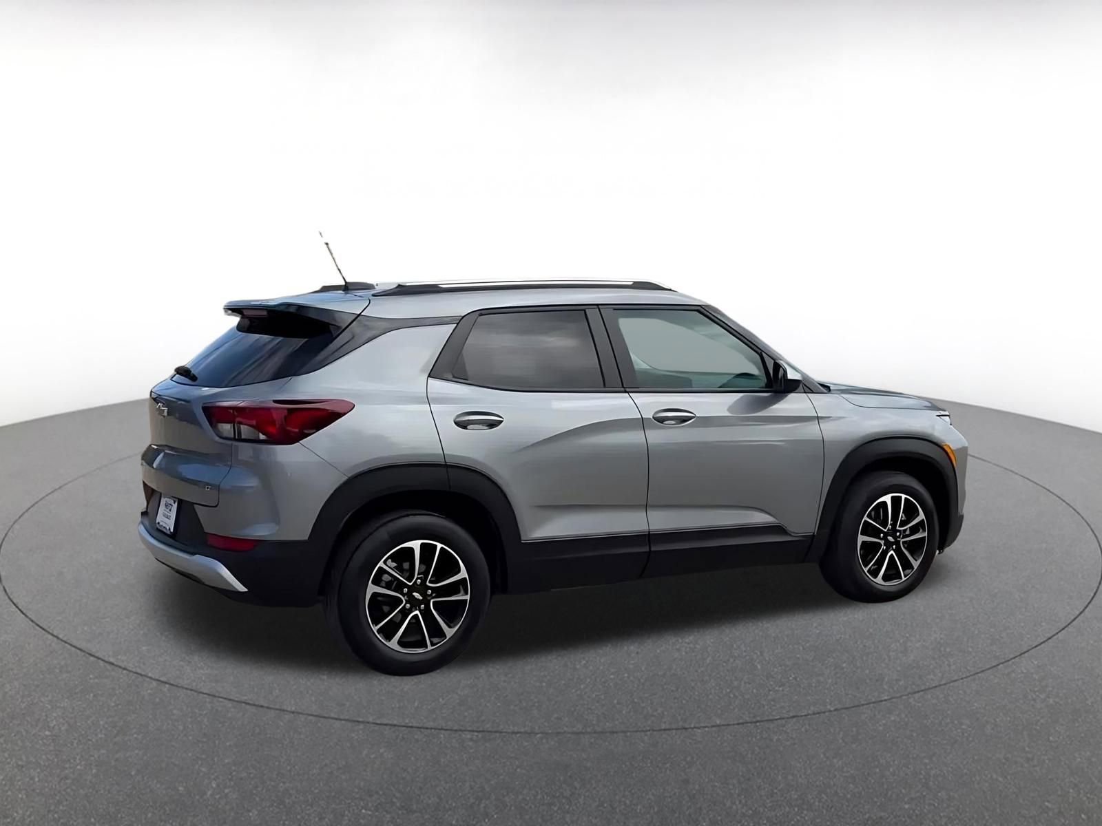 Thumbnail: 2025 Chevrolet TrailBlazer - 15