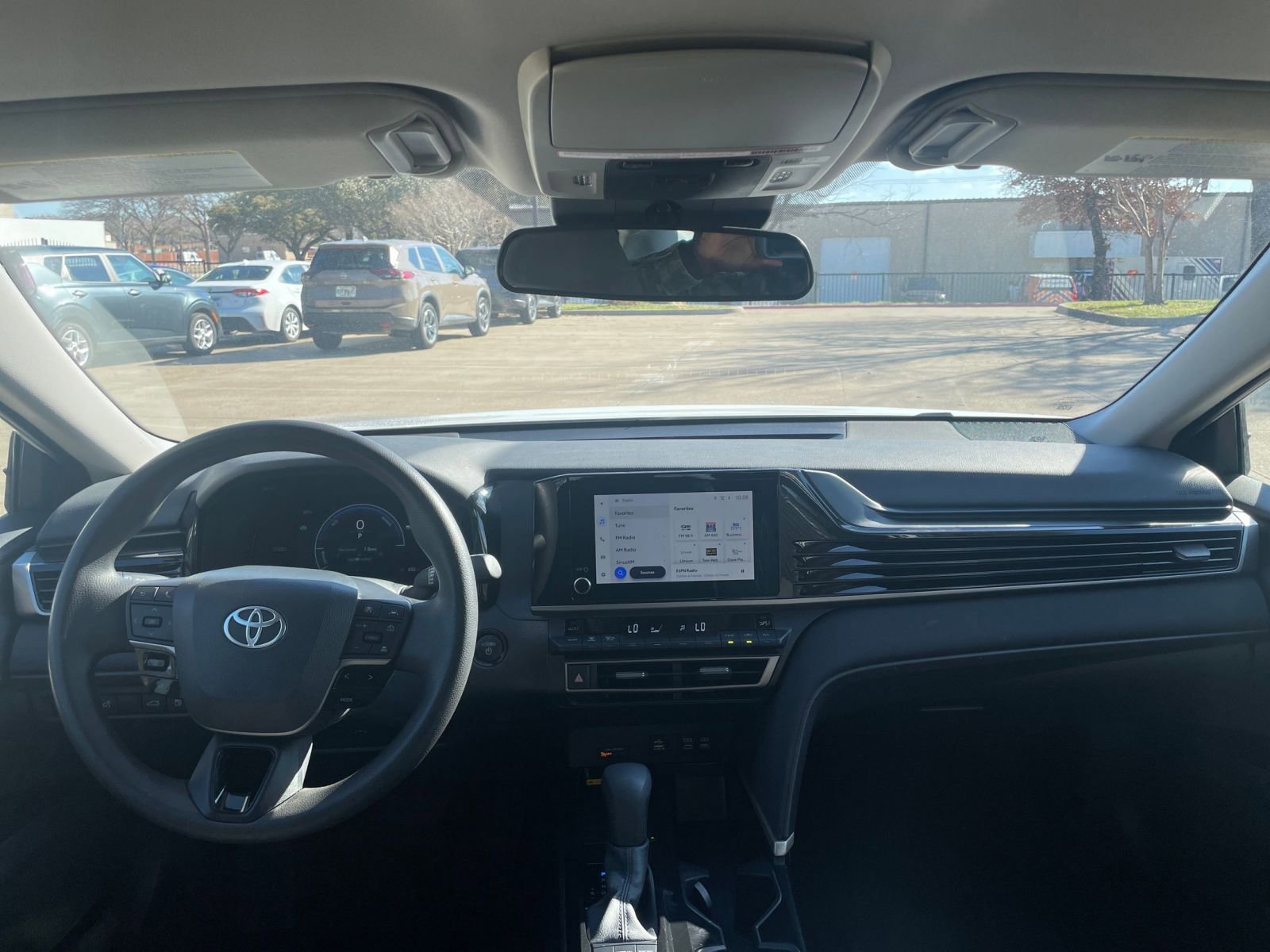 Thumbnail: 2025 Toyota Camry - 33