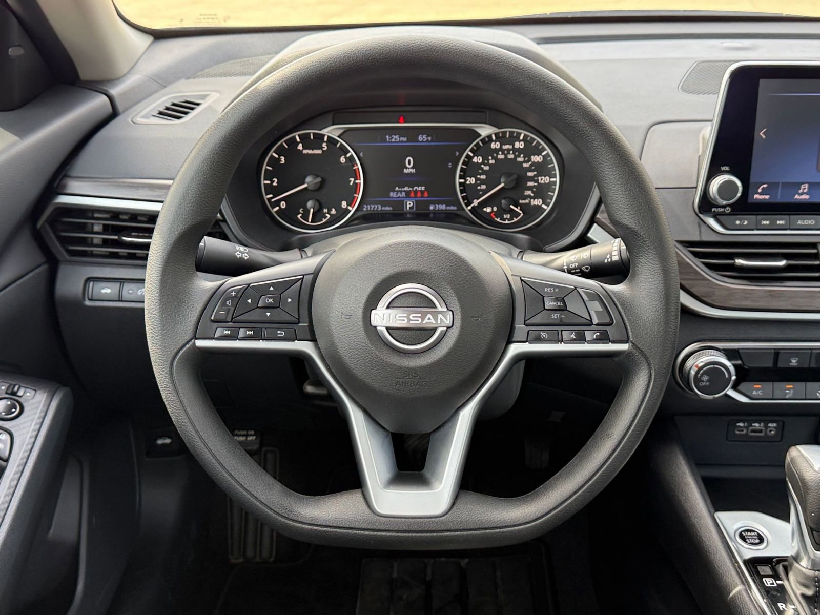 Thumbnail: 2025 Nissan Altima - 28