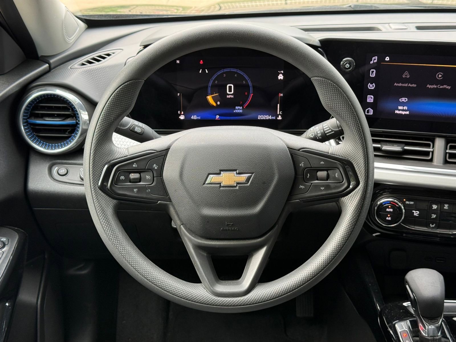 Thumbnail: 2025 Chevrolet Trax - 28