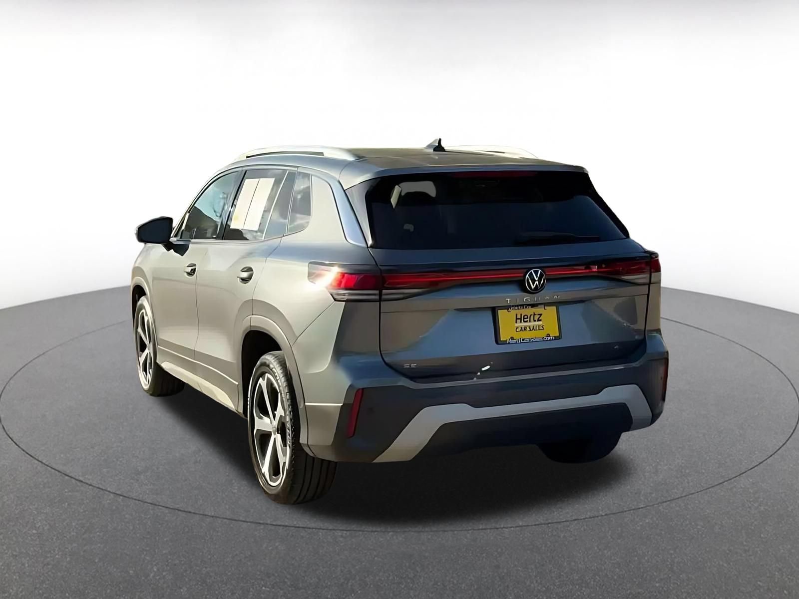 Thumbnail: 2026 Volkswagen Tiguan - 10