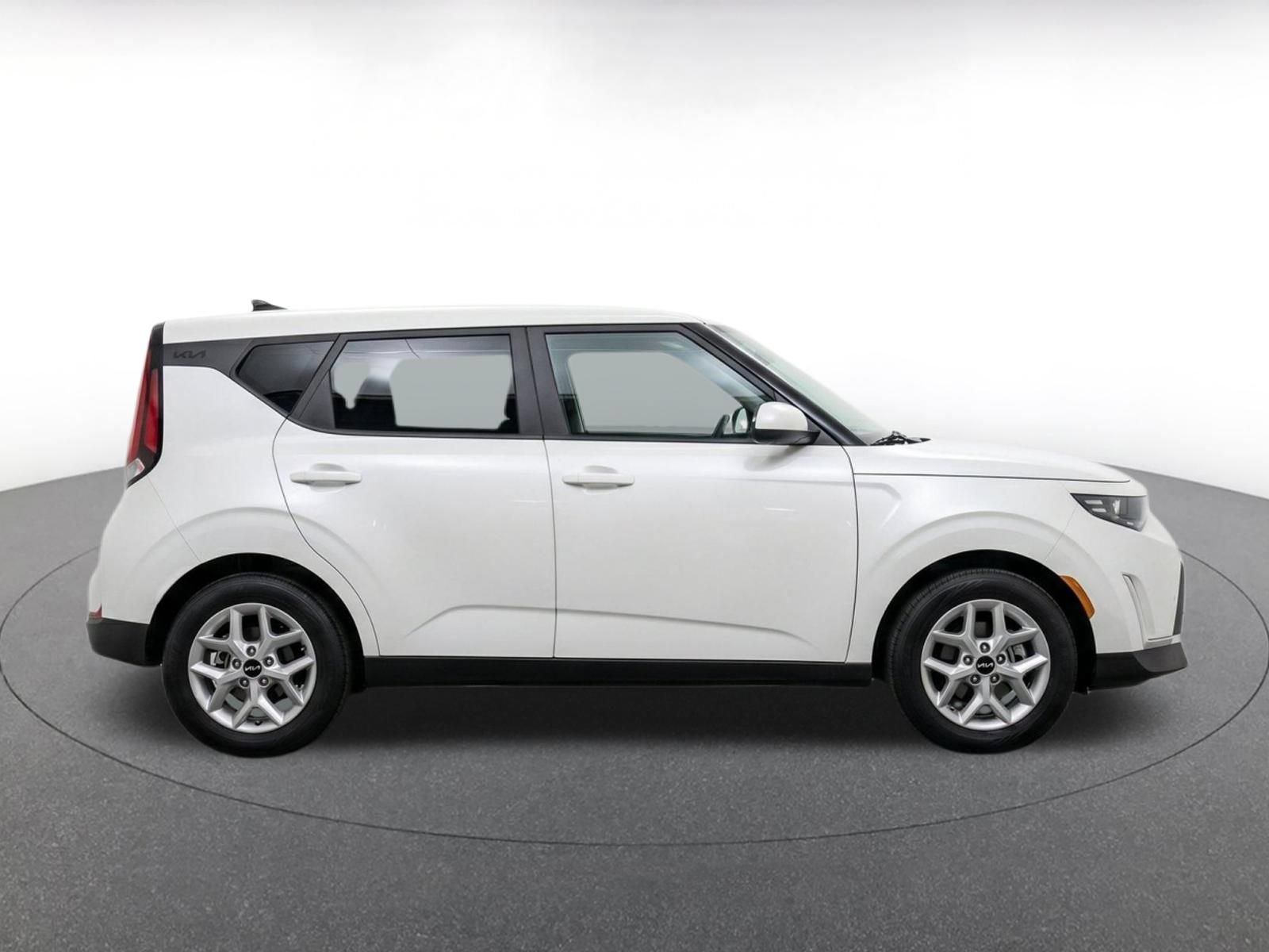 Thumbnail: 2025 Kia Soul - 10