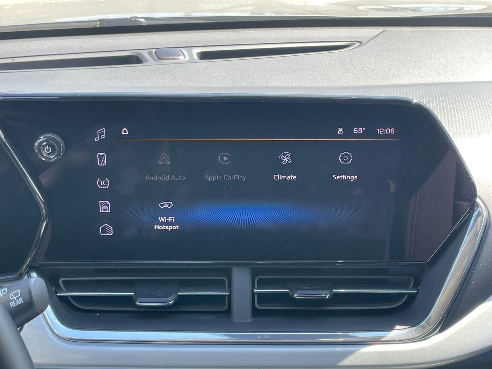 Thumbnail: 2025 Chevrolet Trax - 21