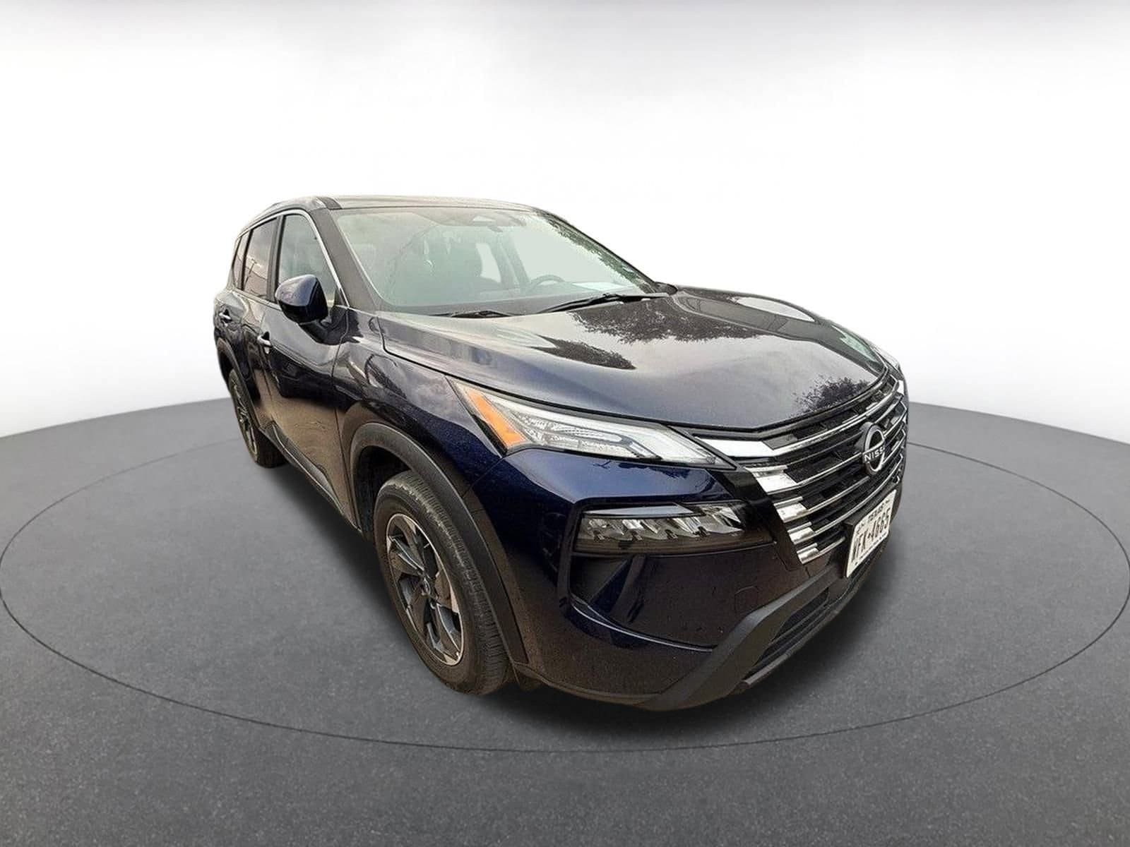 Thumbnail: 2025 Nissan Rogue - 1