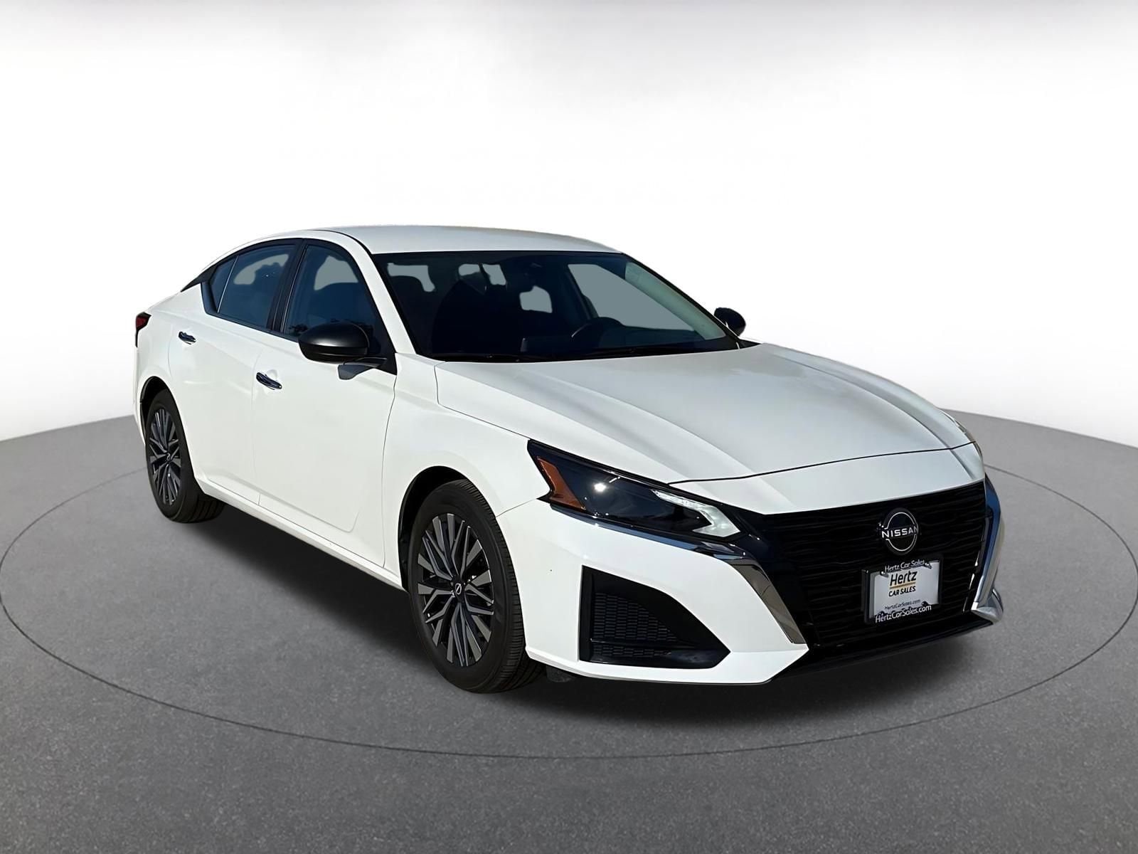 Thumbnail: 2025 Nissan Altima - 1