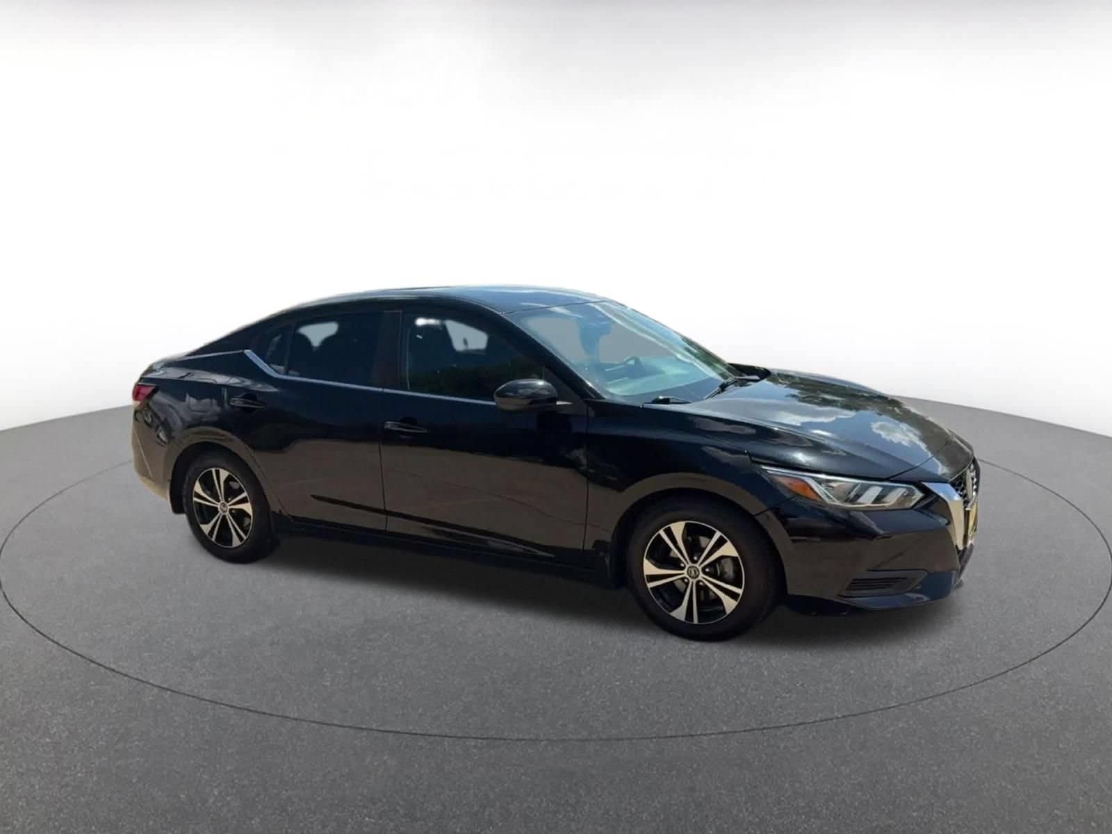 Thumbnail: 2021 Nissan Sentra - 2
