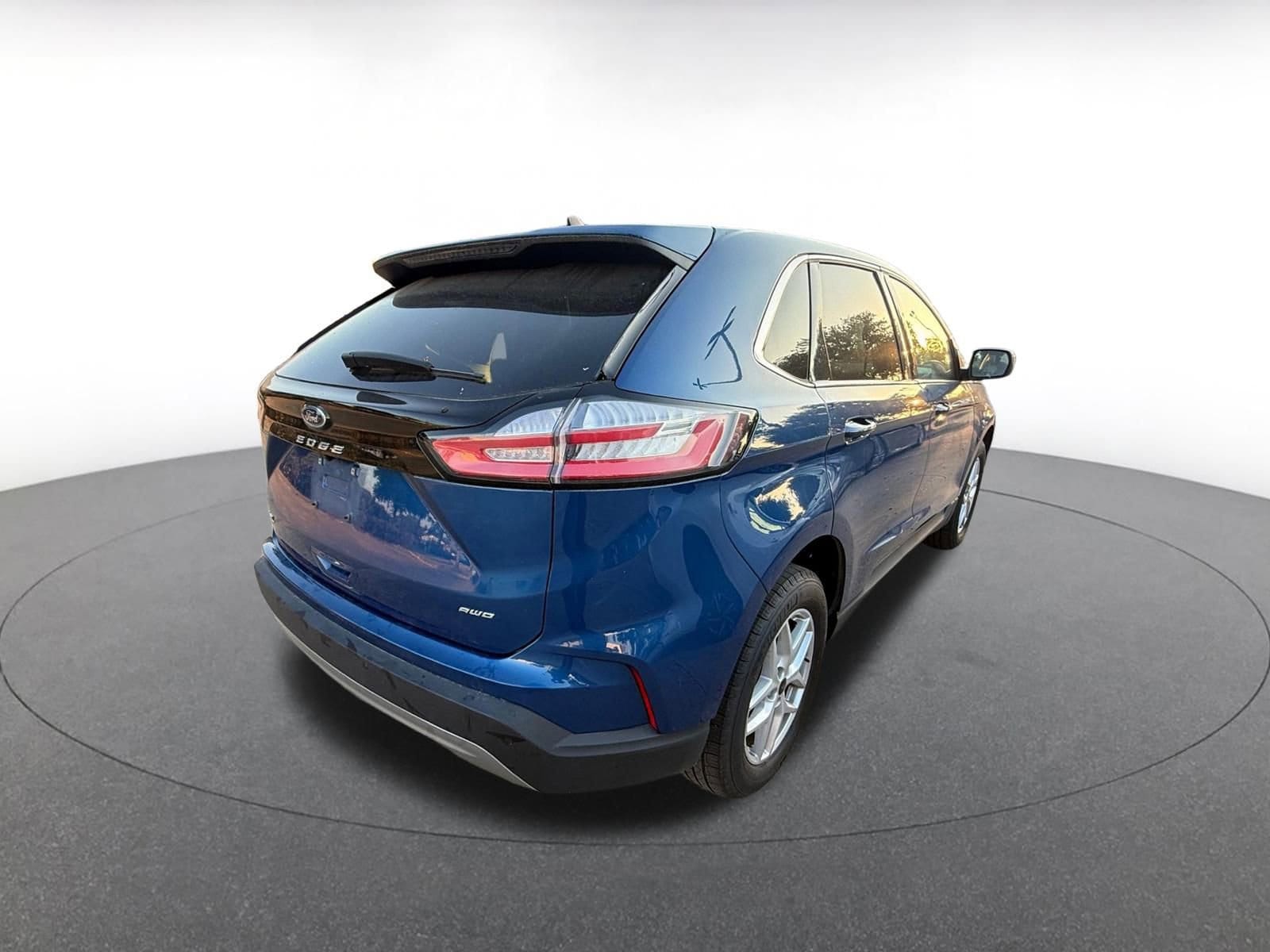 Thumbnail: 2022 Ford Edge - 5