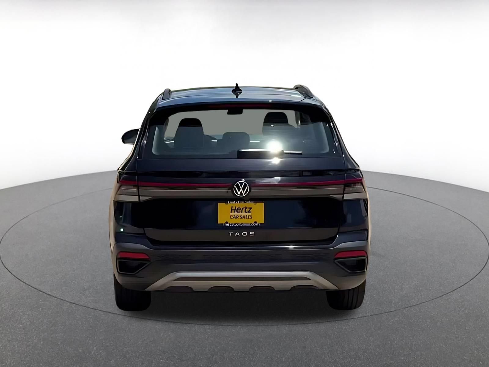 Thumbnail: 2025 Volkswagen Taos - 12