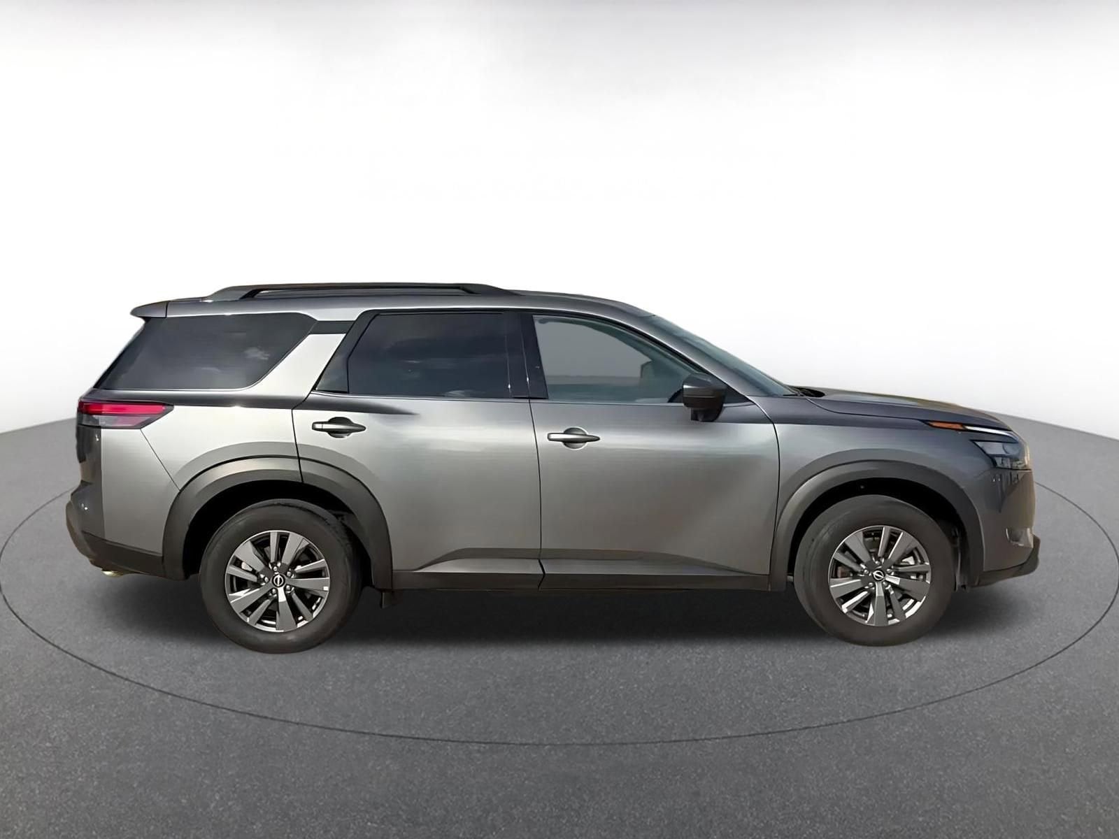 Thumbnail: 2025 Nissan Pathfinder - 16