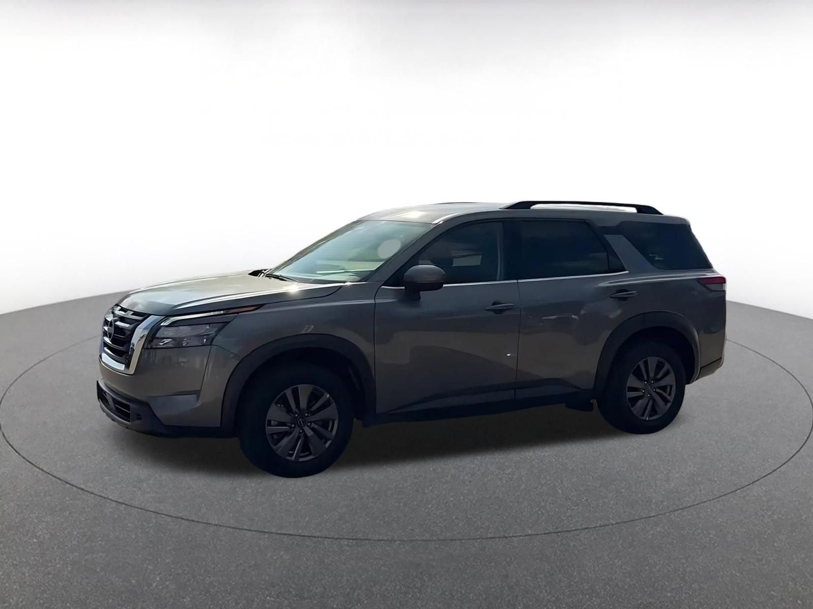 Thumbnail: 2025 Nissan Pathfinder - 8